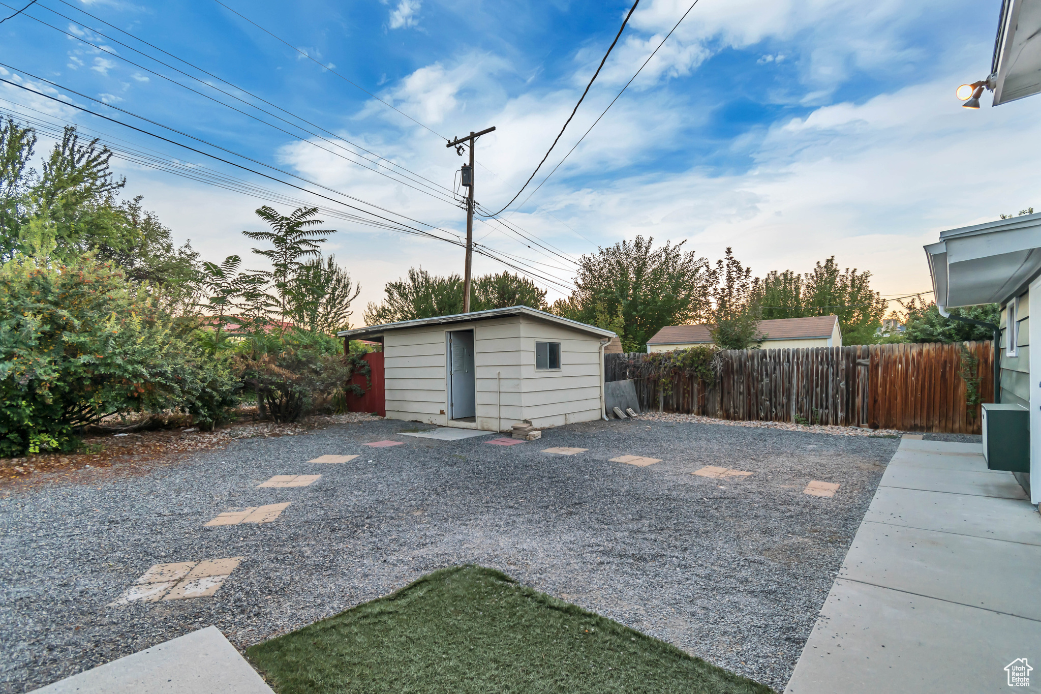 MEADOWS - Residential