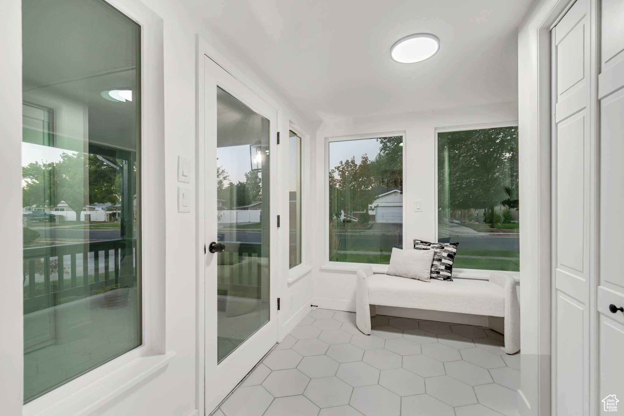 MEADOWS - Residential