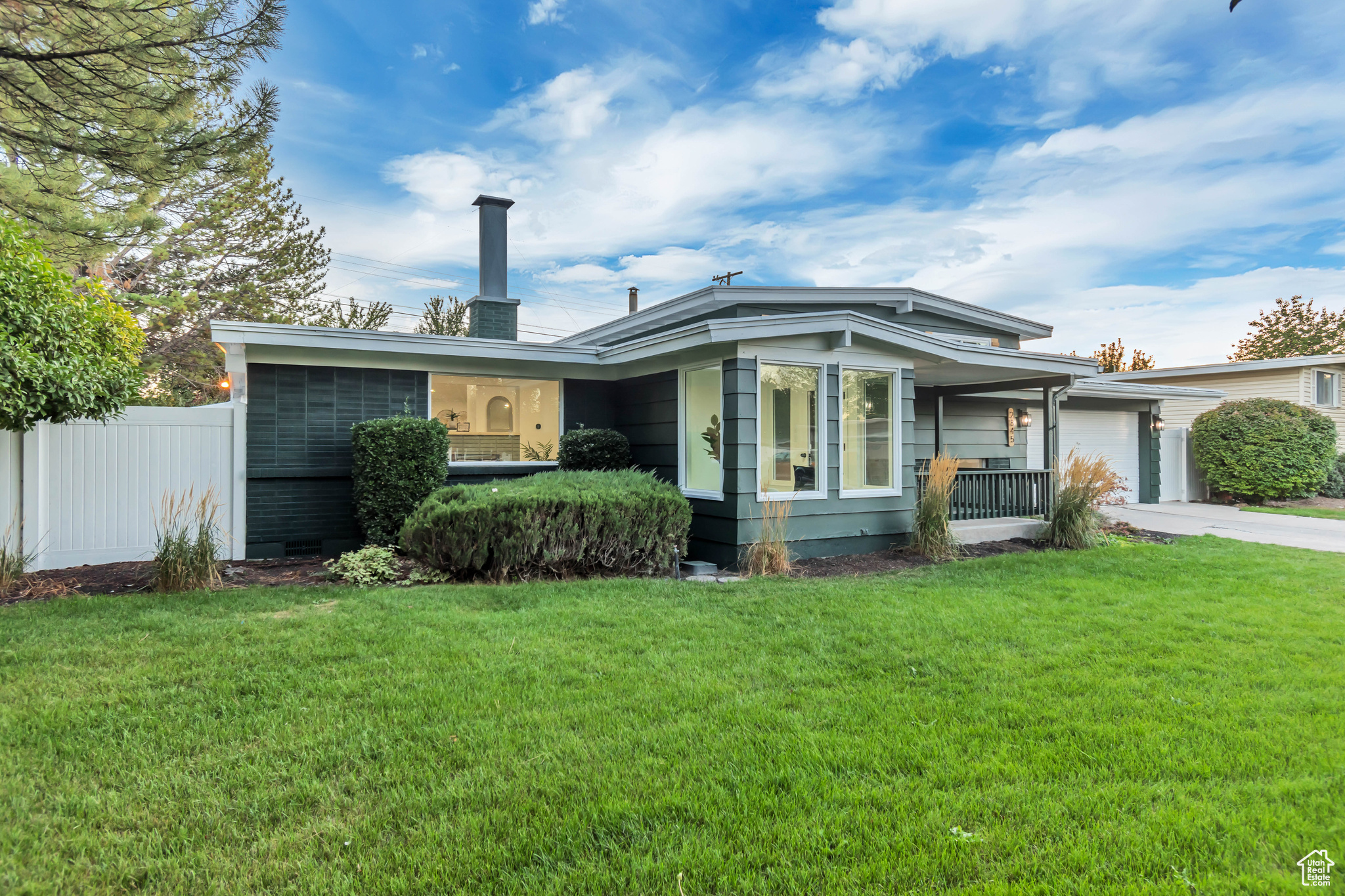 MEADOWS - Residential