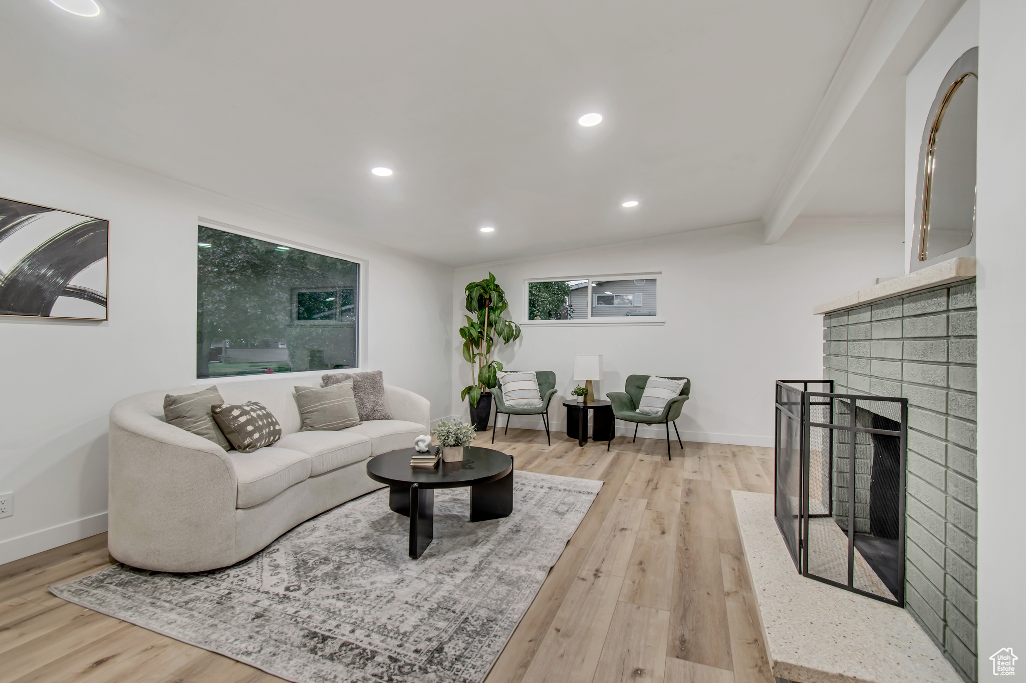 MEADOWS - Residential