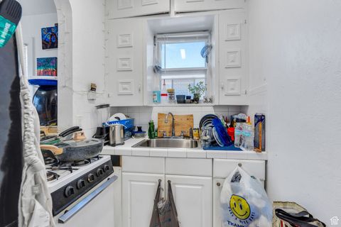 Tiny photo for 365 S ELIZABETH ST, Salt Lake City, UT 84102 (MLS # 2102658)