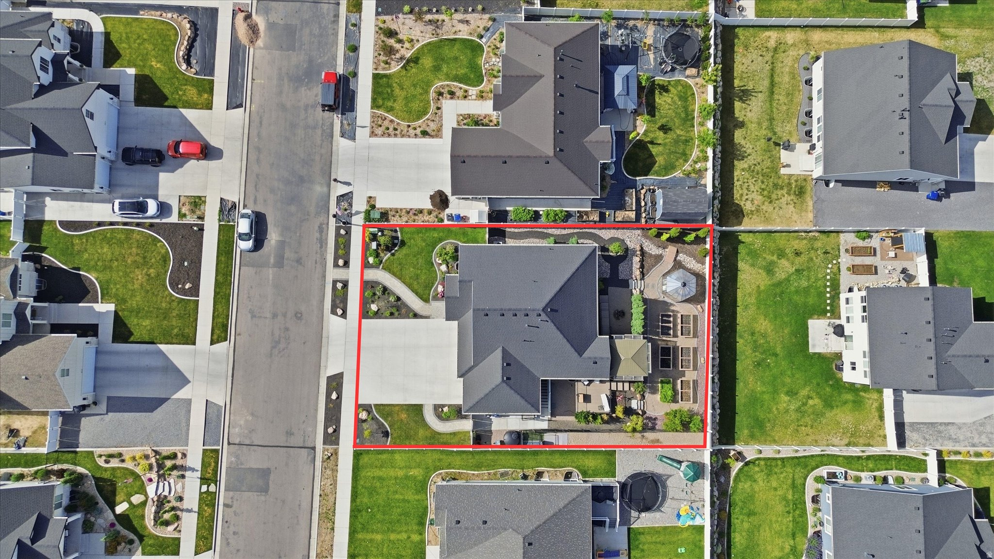 EASTVIEW LANDING - Residential