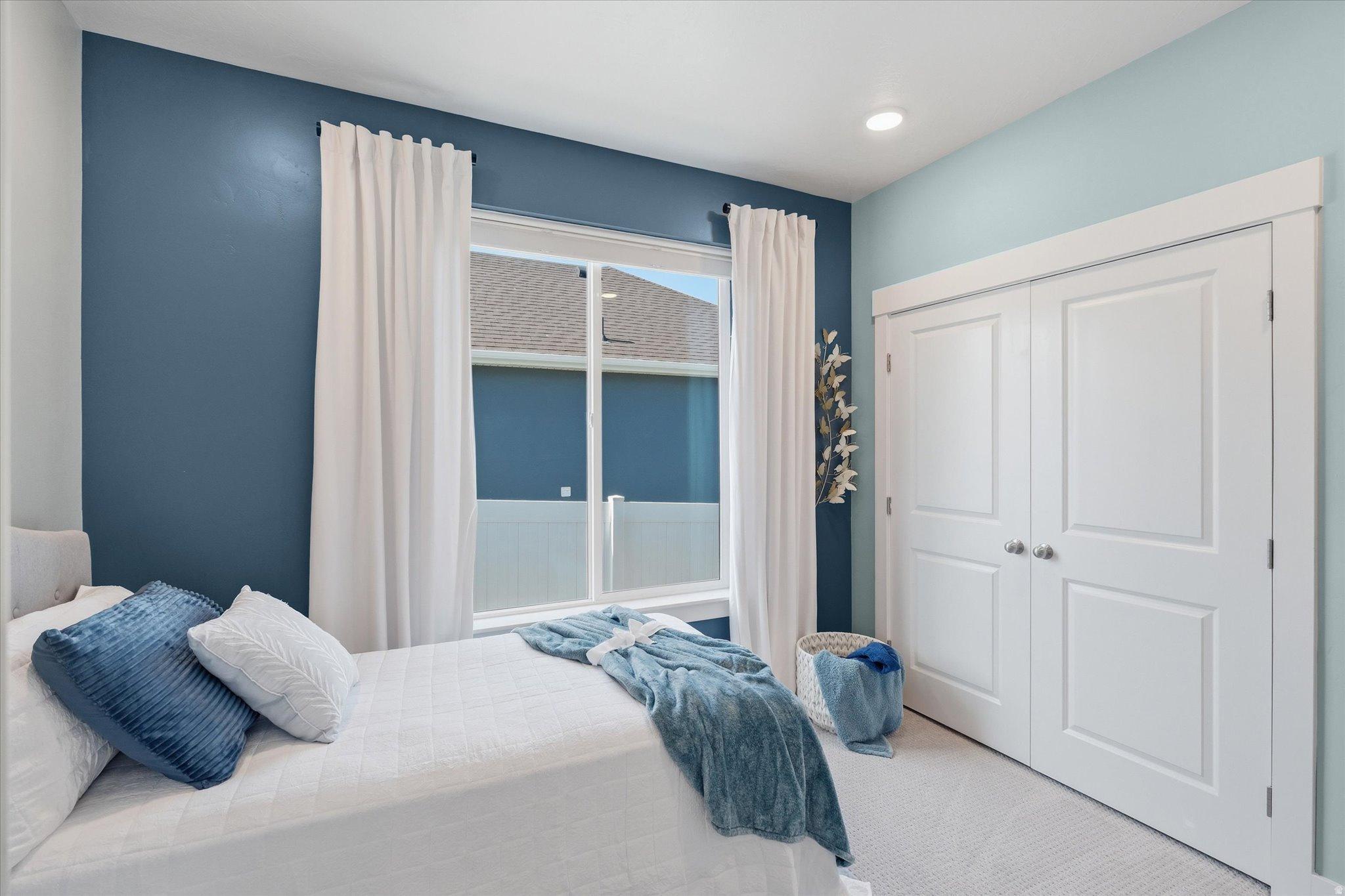 EASTVIEW LANDING - Residential