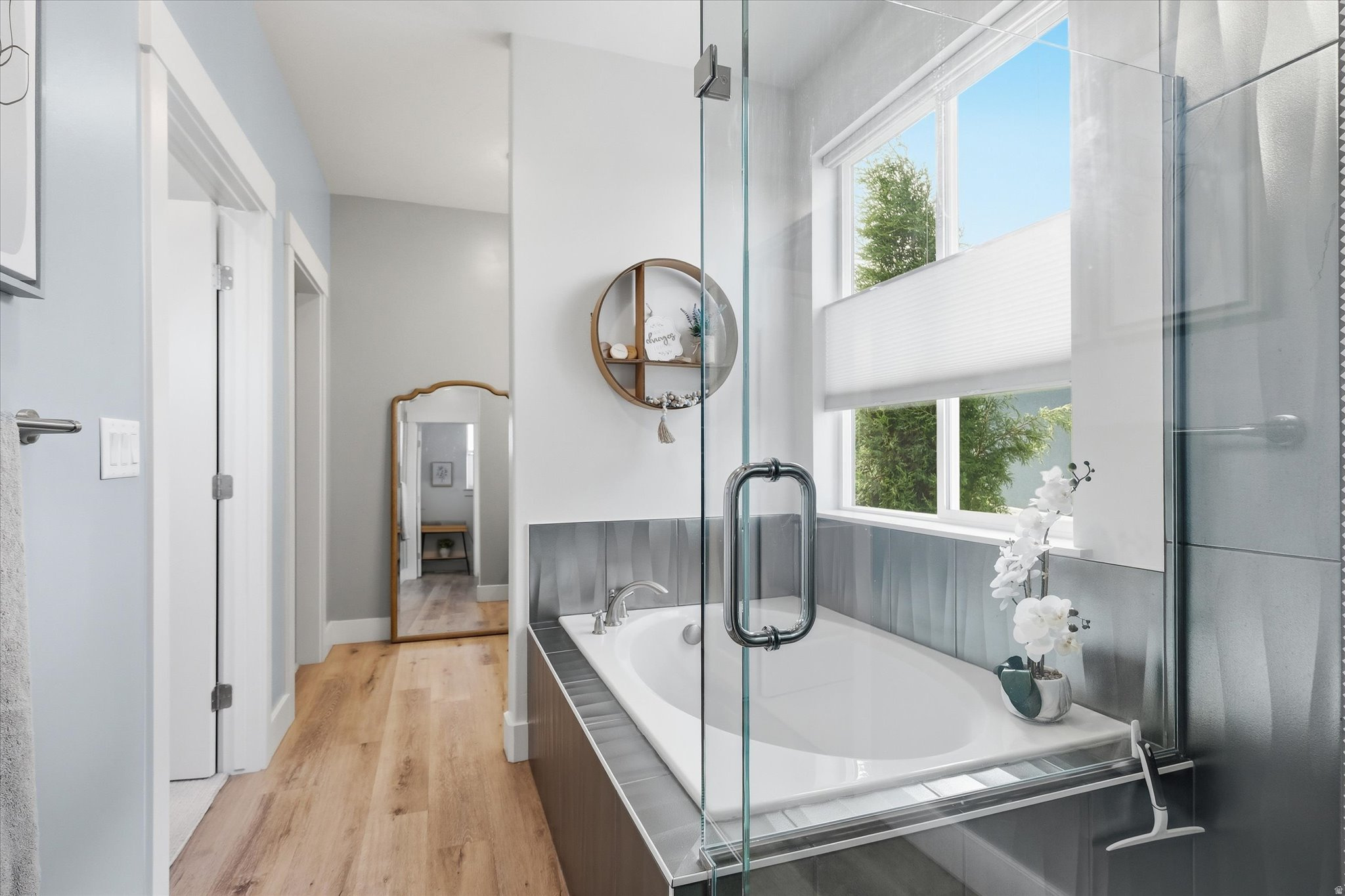 EASTVIEW LANDING - Residential