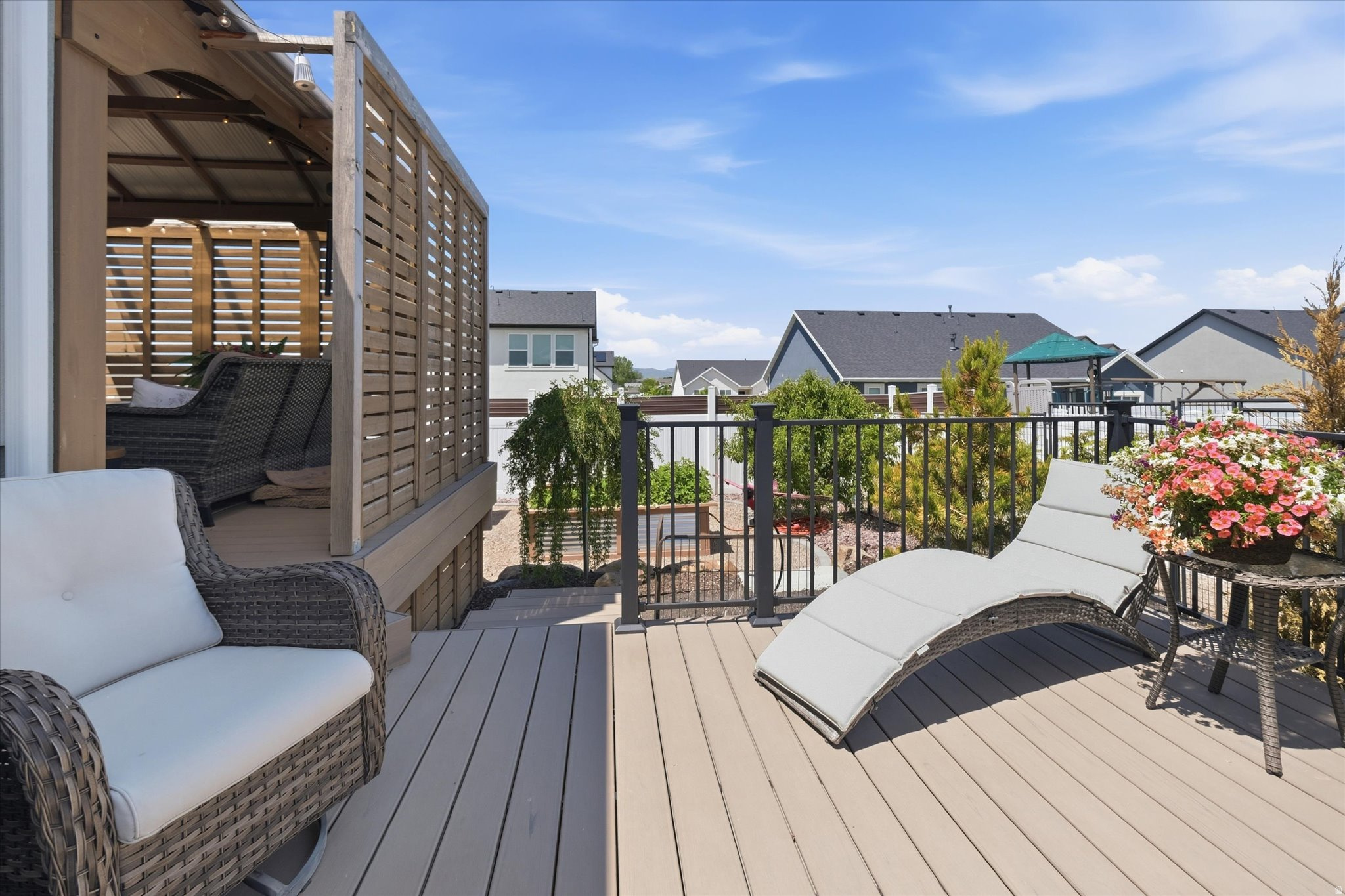 EASTVIEW LANDING - Residential