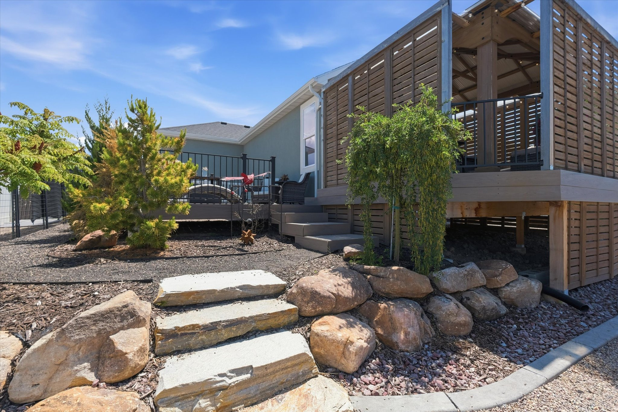 EASTVIEW LANDING - Residential