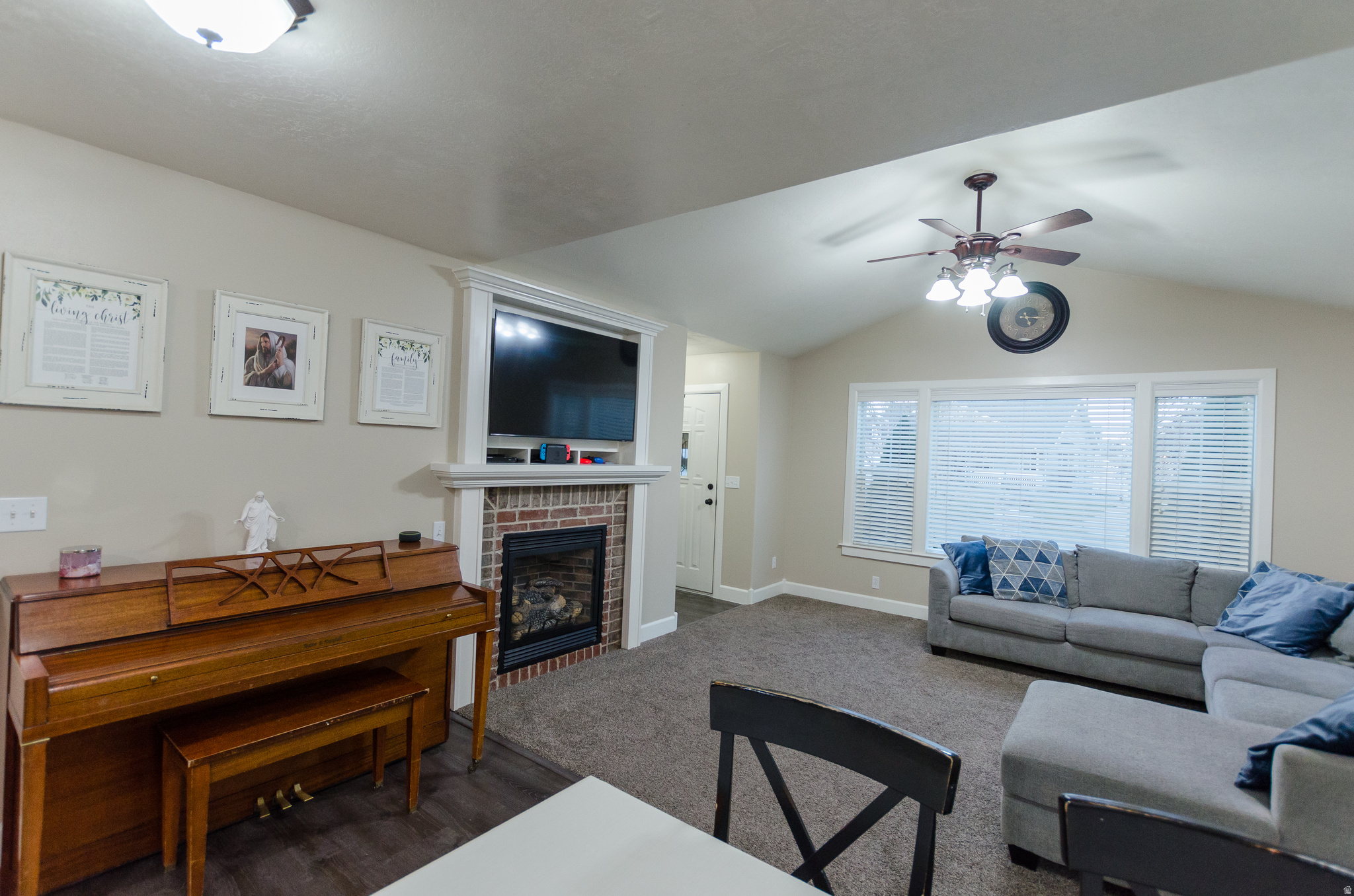 BROOKSIDE - Residential