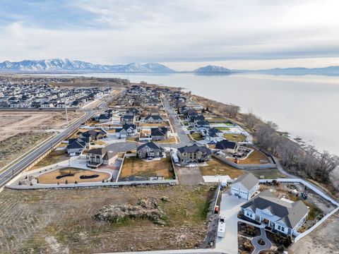 Tiny photo for 343 W BAY DR #21, Vineyard, UT 84059 (MLS # 2139192)