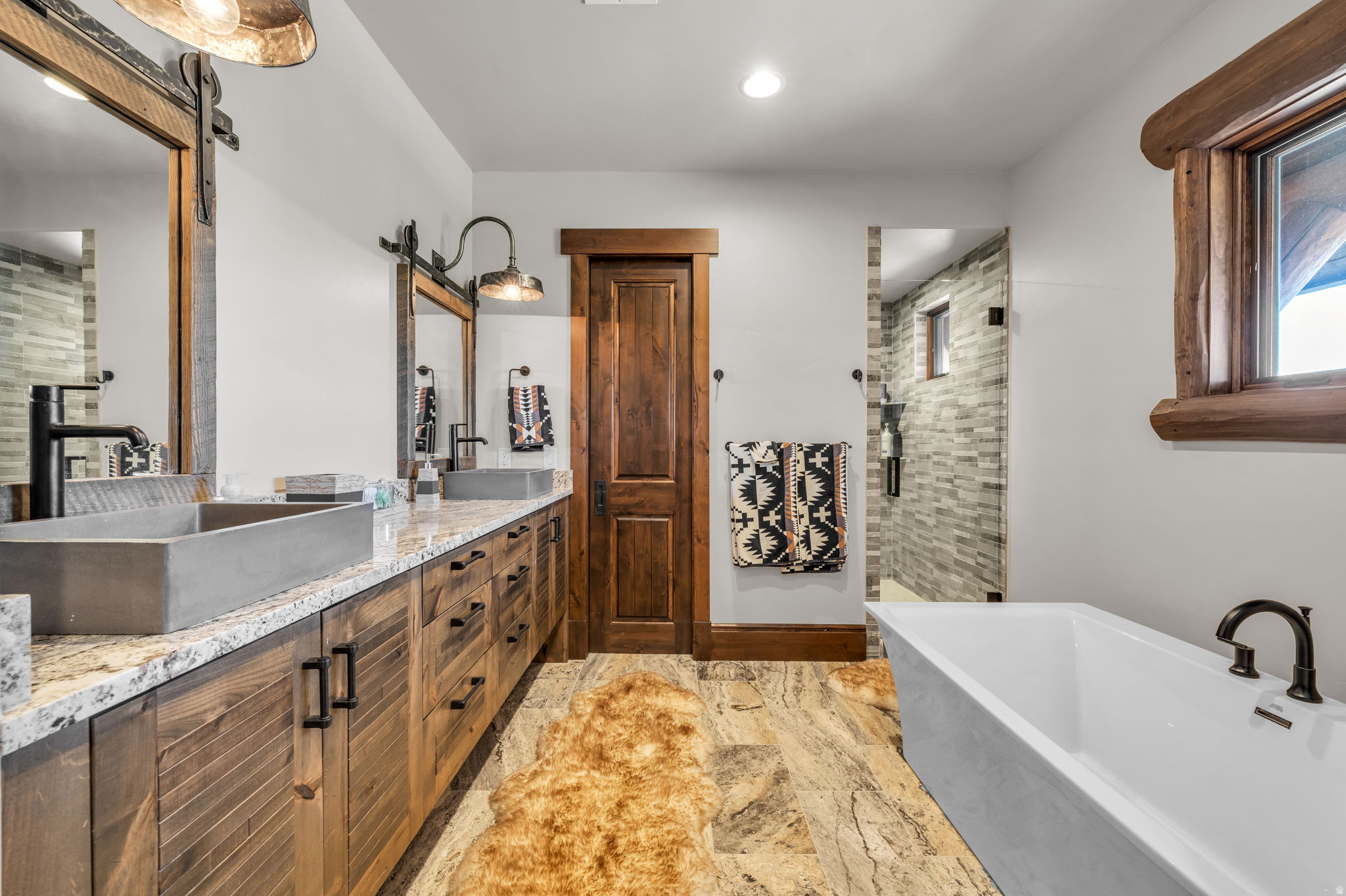 WOLF CREEK RANCH - Residential