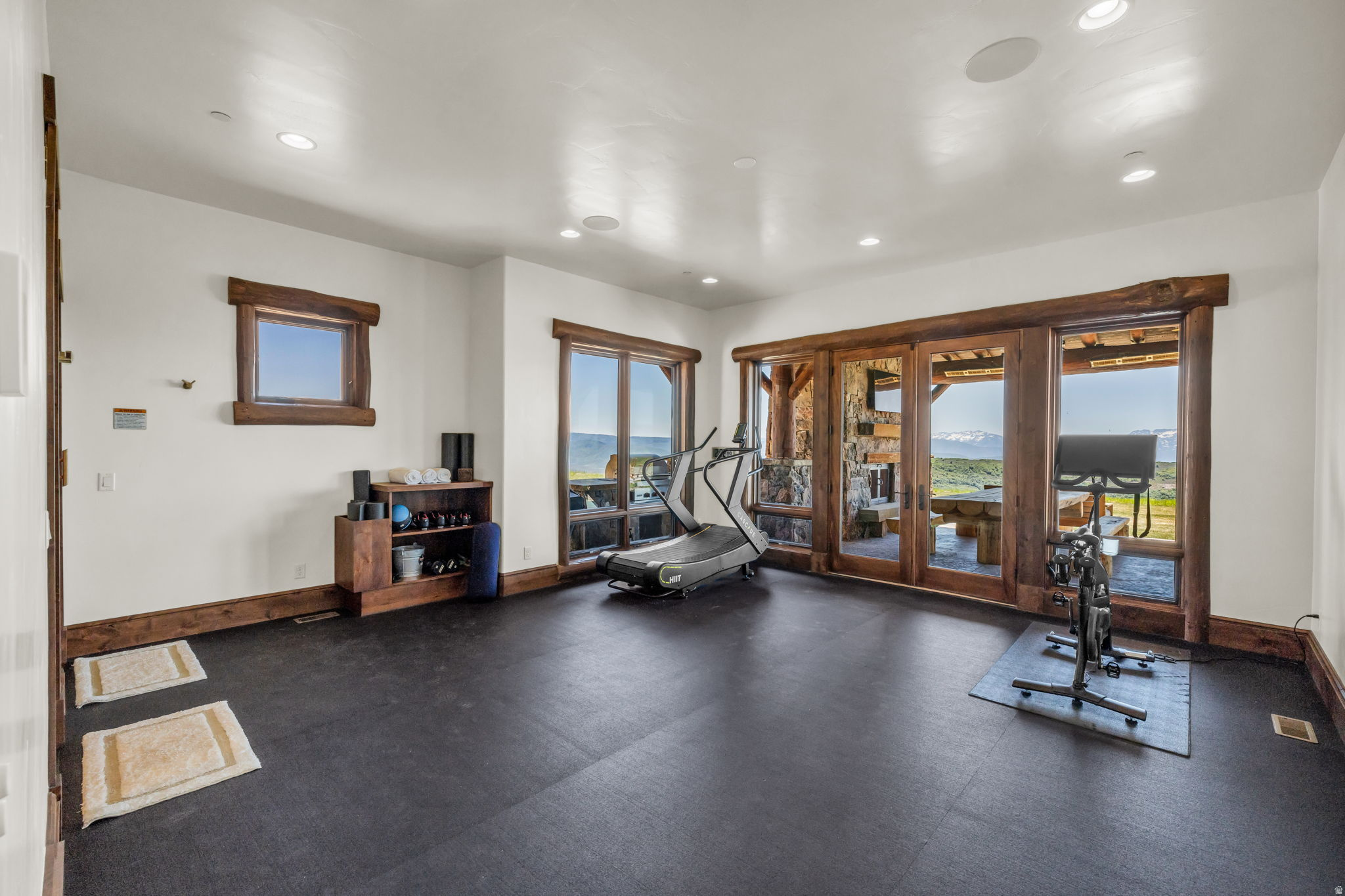 WOLF CREEK RANCH - Residential