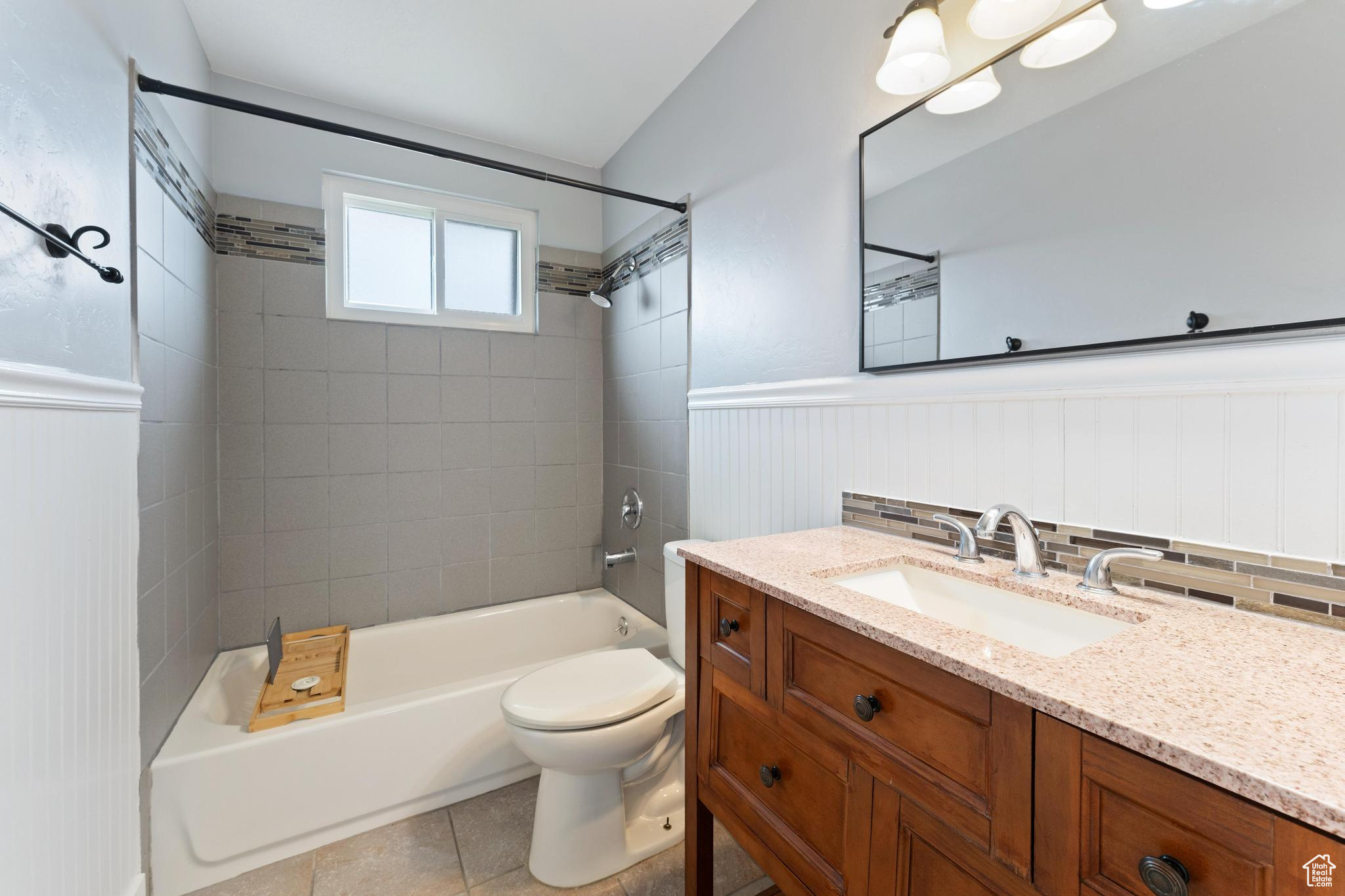330 E 1270, Springville, Utah image 11