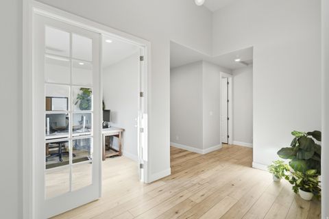 Tiny photo for 438 W CAMINO OSO Dr, Washington, UT 84780 (MLS # 2128535)