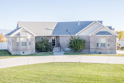 Photo of 971 N 2300 W, Tremonton, UT 84337 (MLS # 2120999)