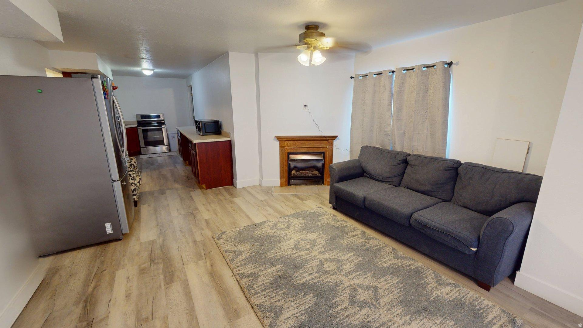 MEADOWS - Residential