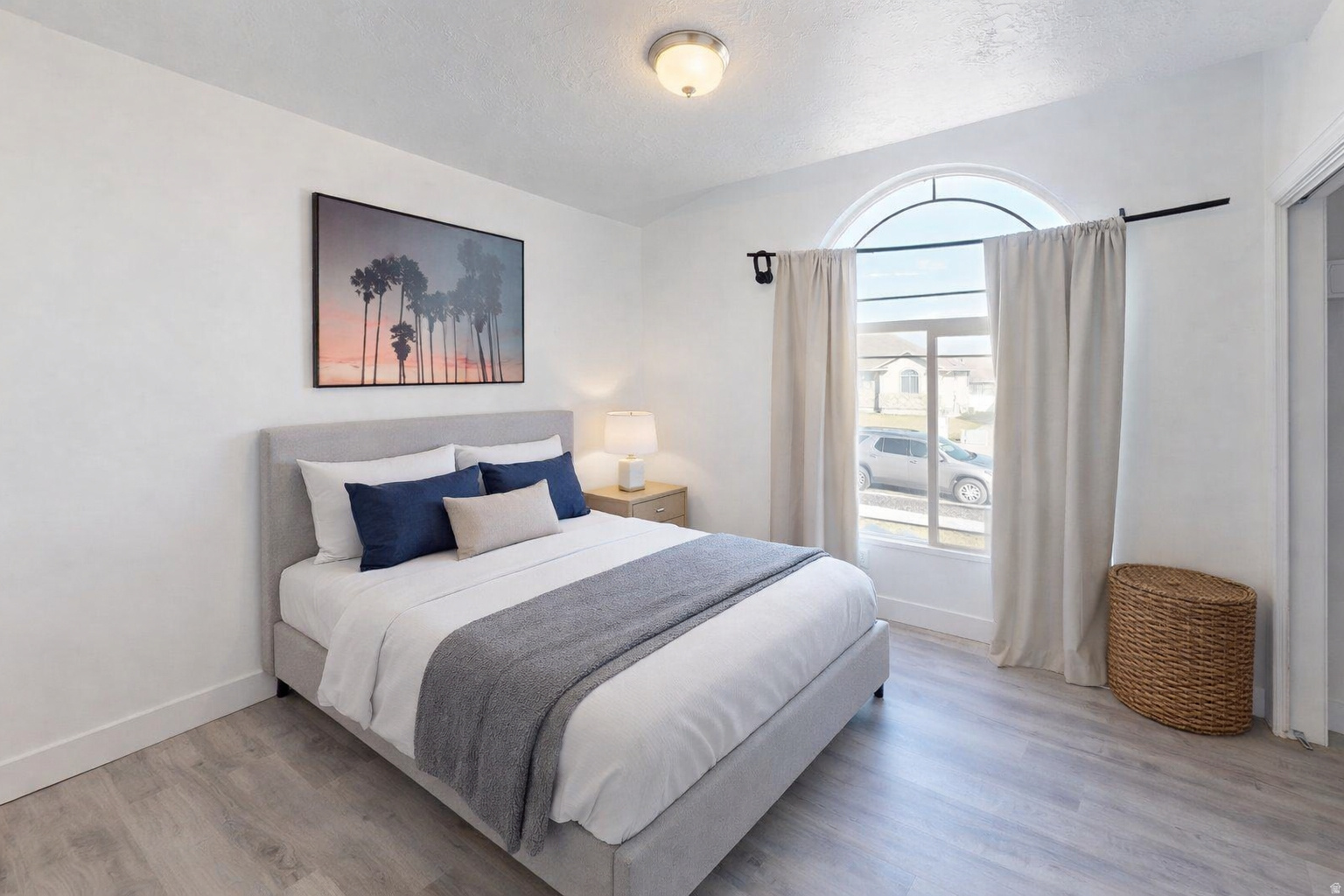 MEADOWS - Residential