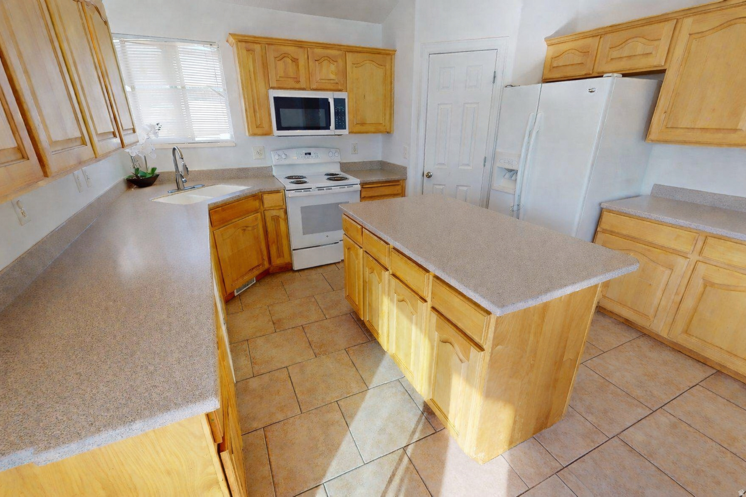 MEADOWS - Residential