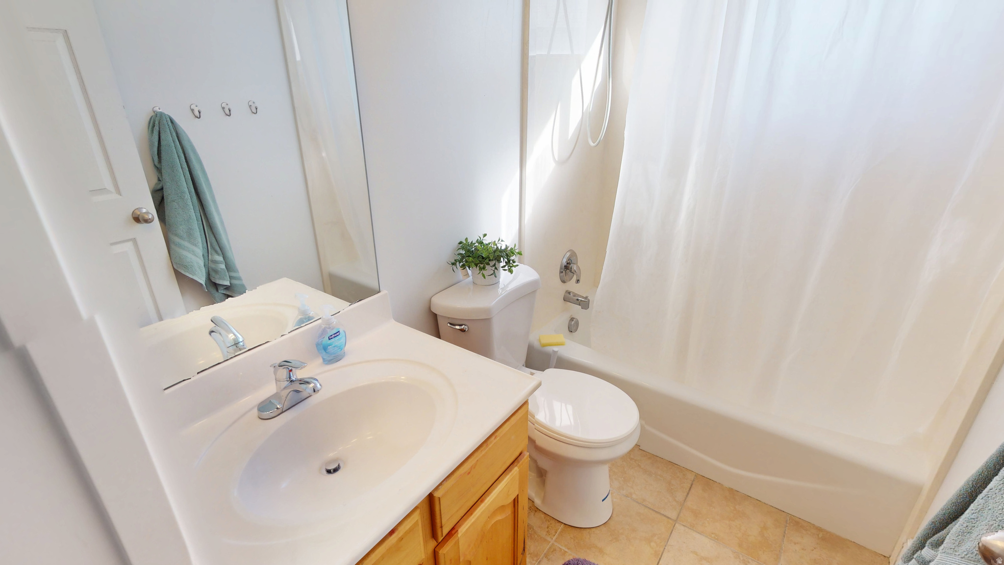 MEADOWS - Residential