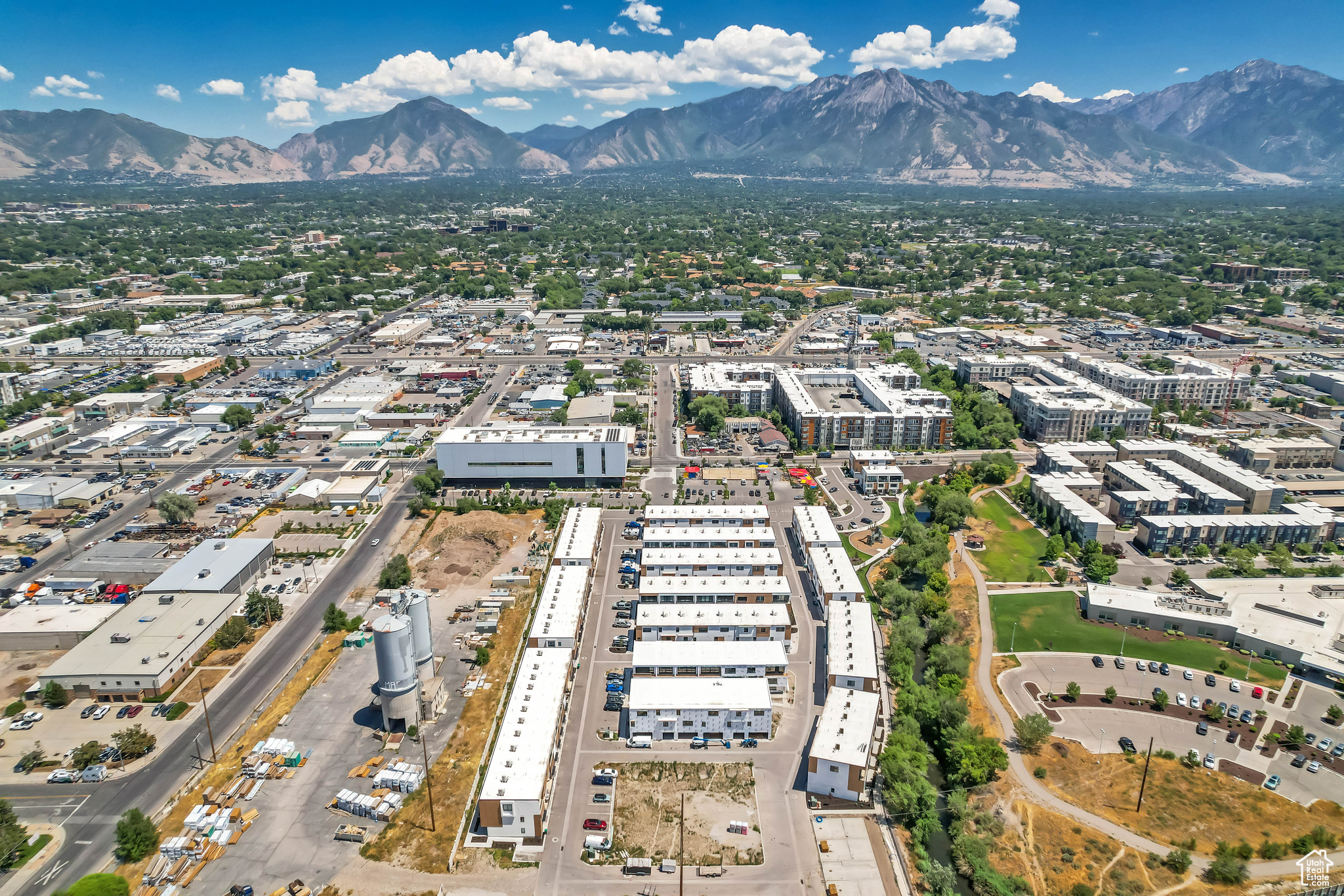 OPUS GREEN - Residential