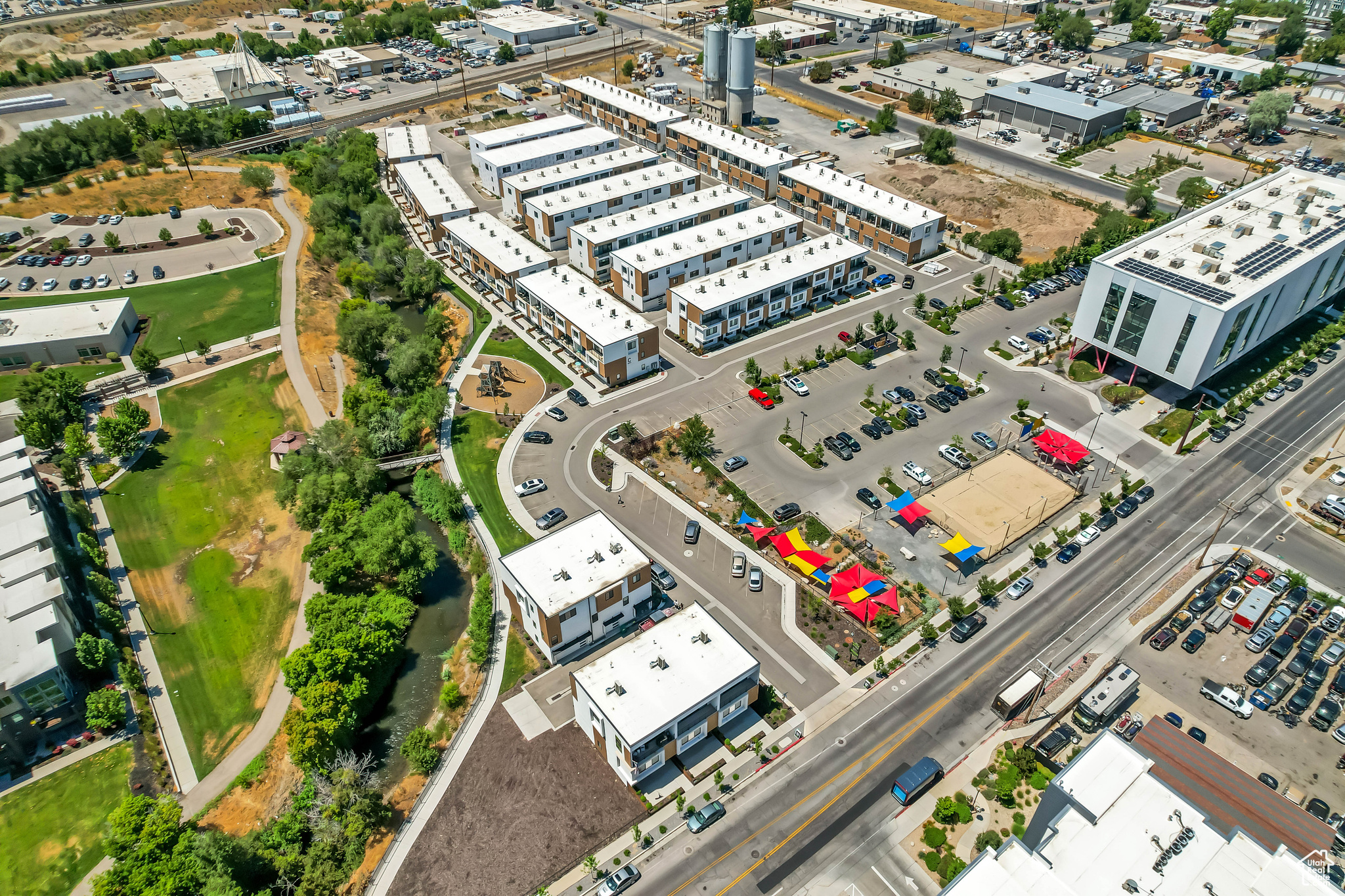 OPUS GREEN - Residential