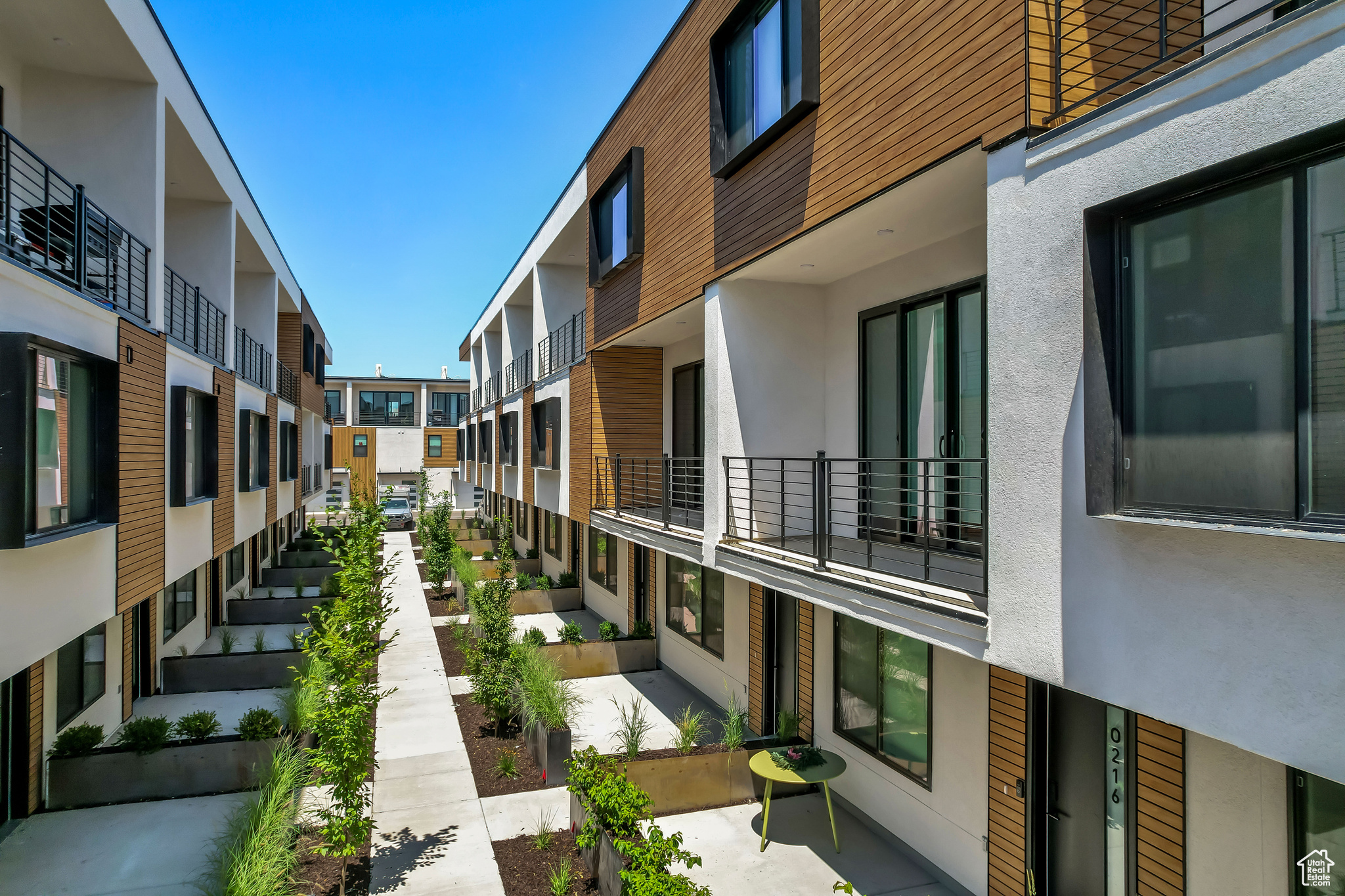 OPUS GREEN - Residential