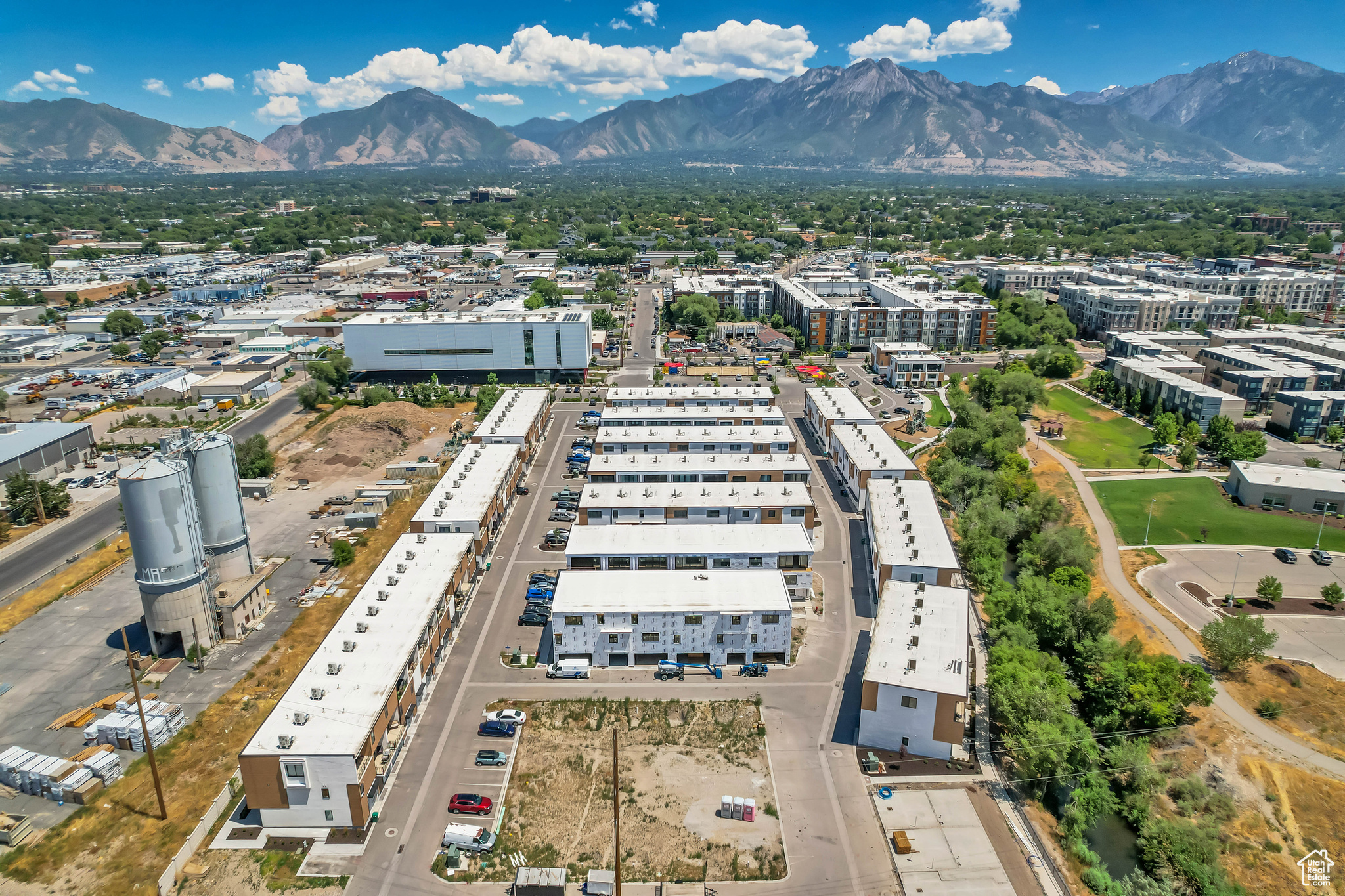 OPUS GREEN - Residential