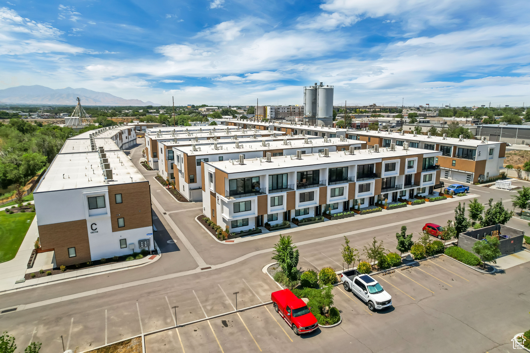 OPUS GREEN - Residential