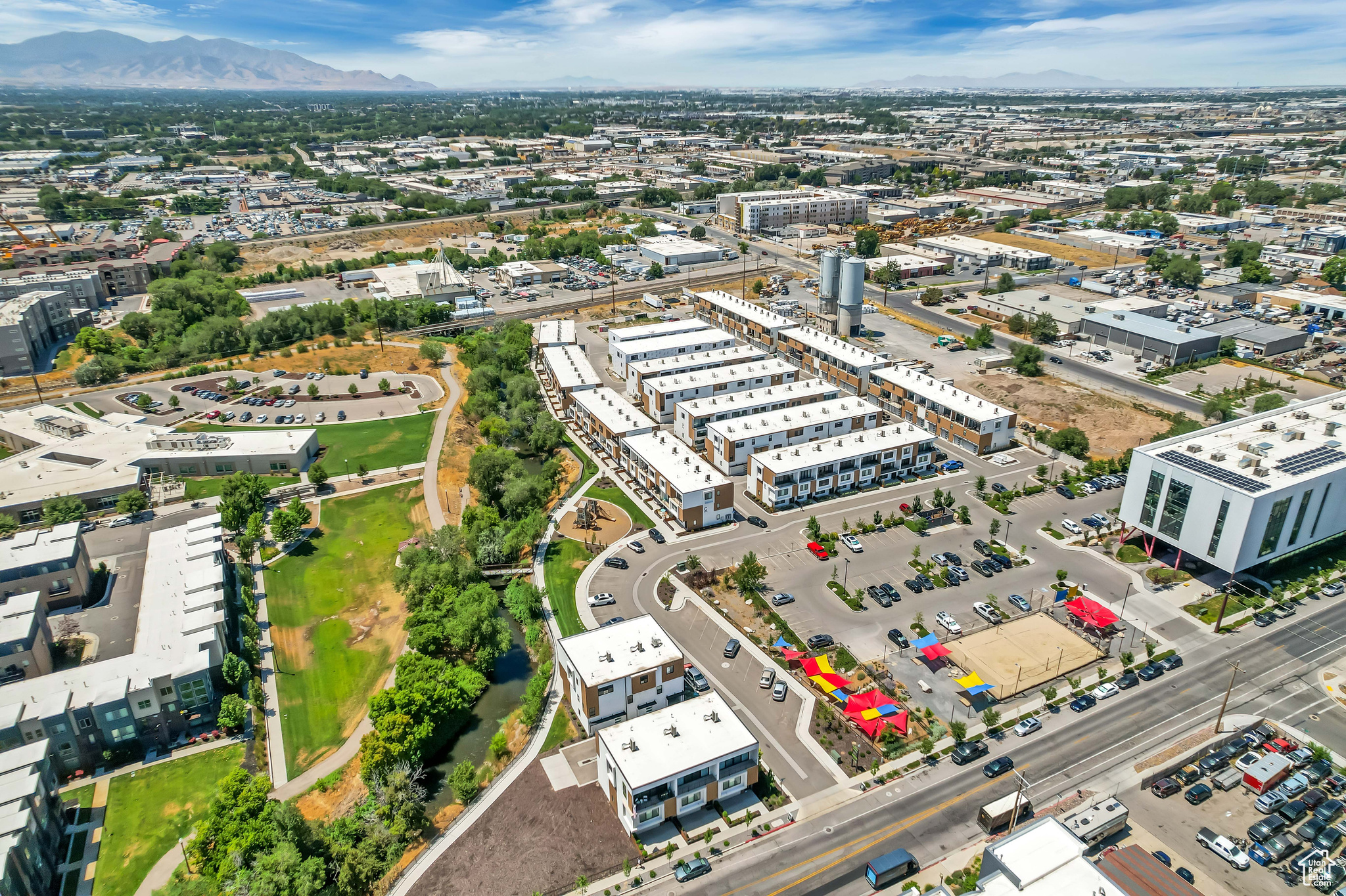 OPUS GREEN - Residential