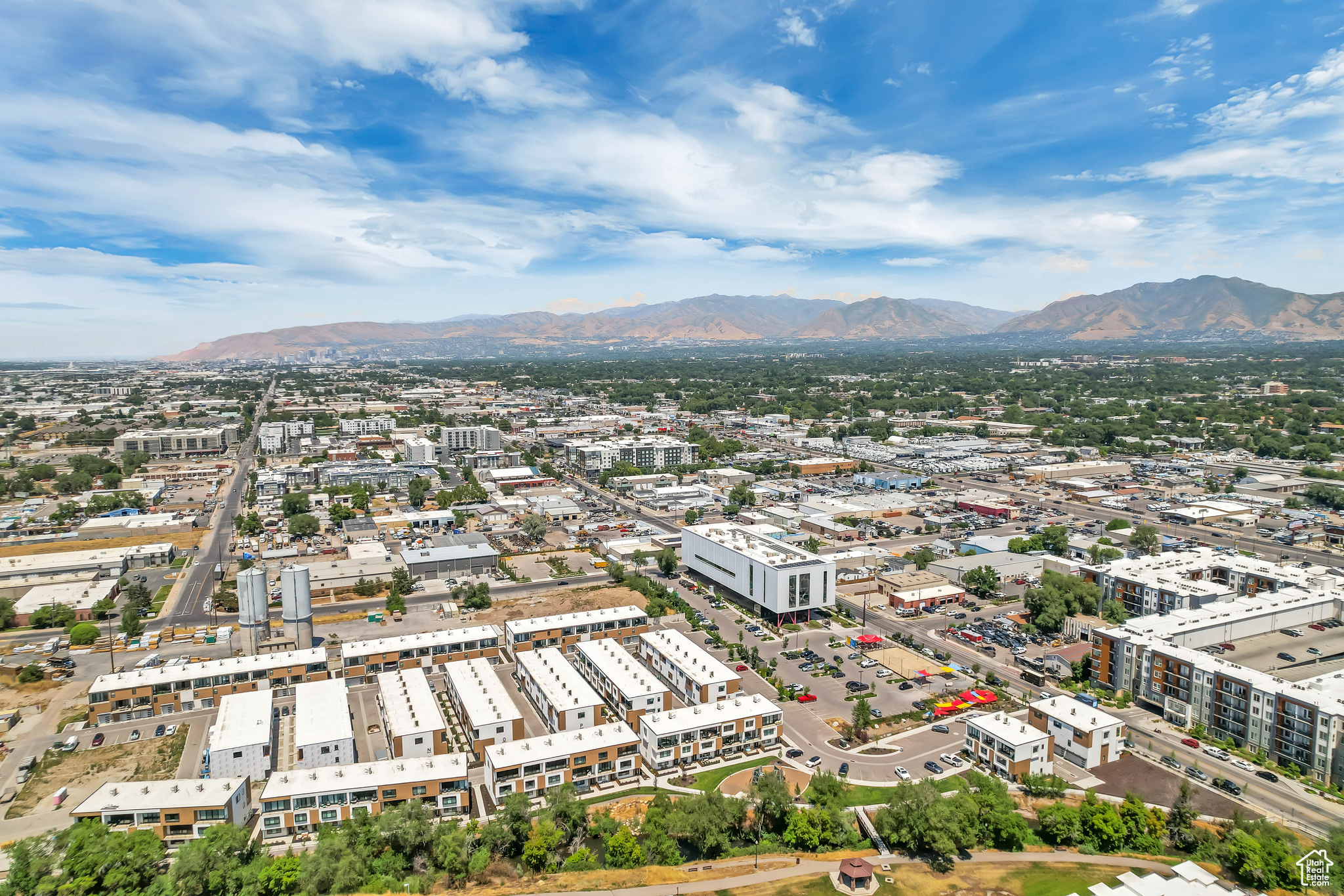 OPUS GREEN - Residential