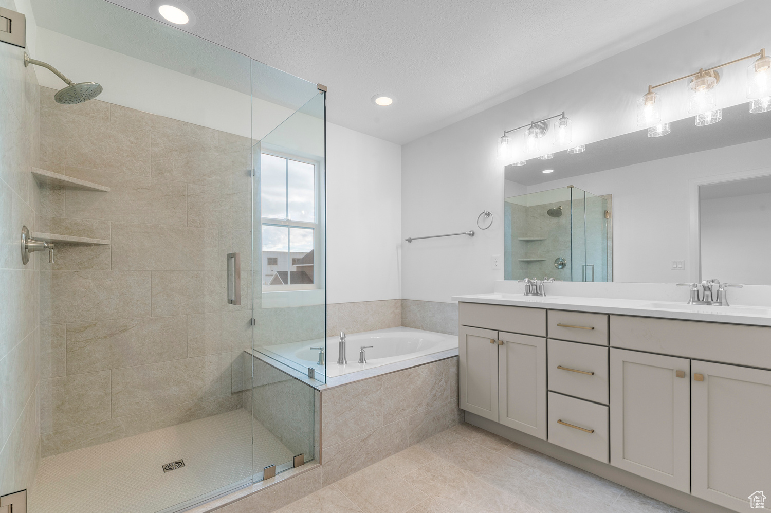 ANDERSON FARMS EST 908 - Residential