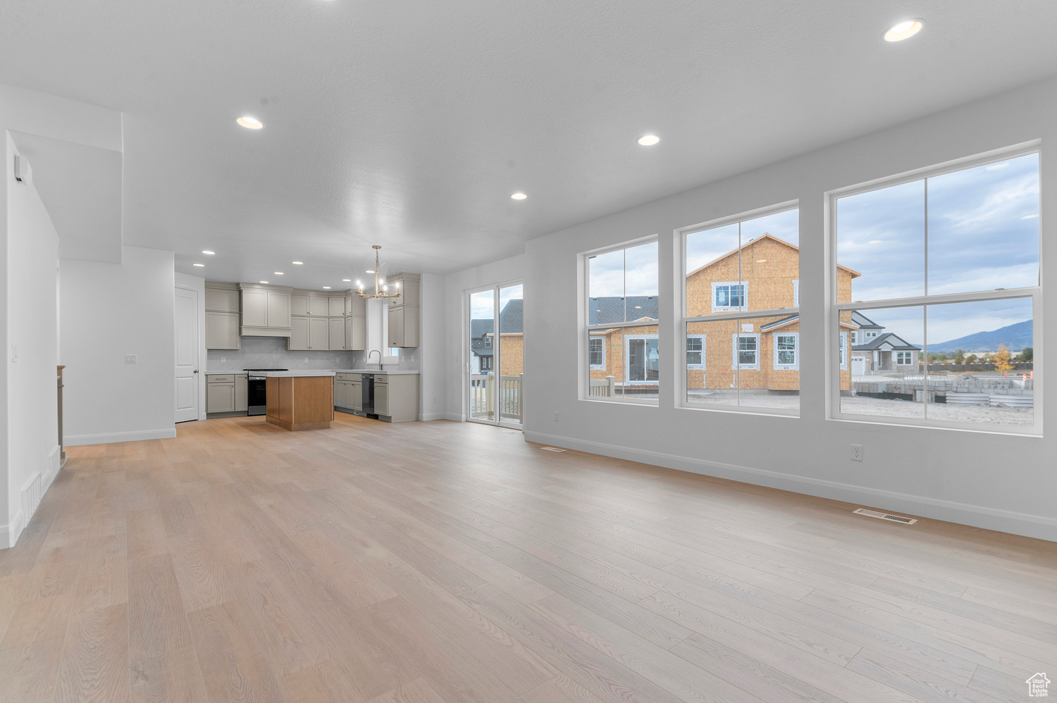 ANDERSON FARMS EST 908 - Residential