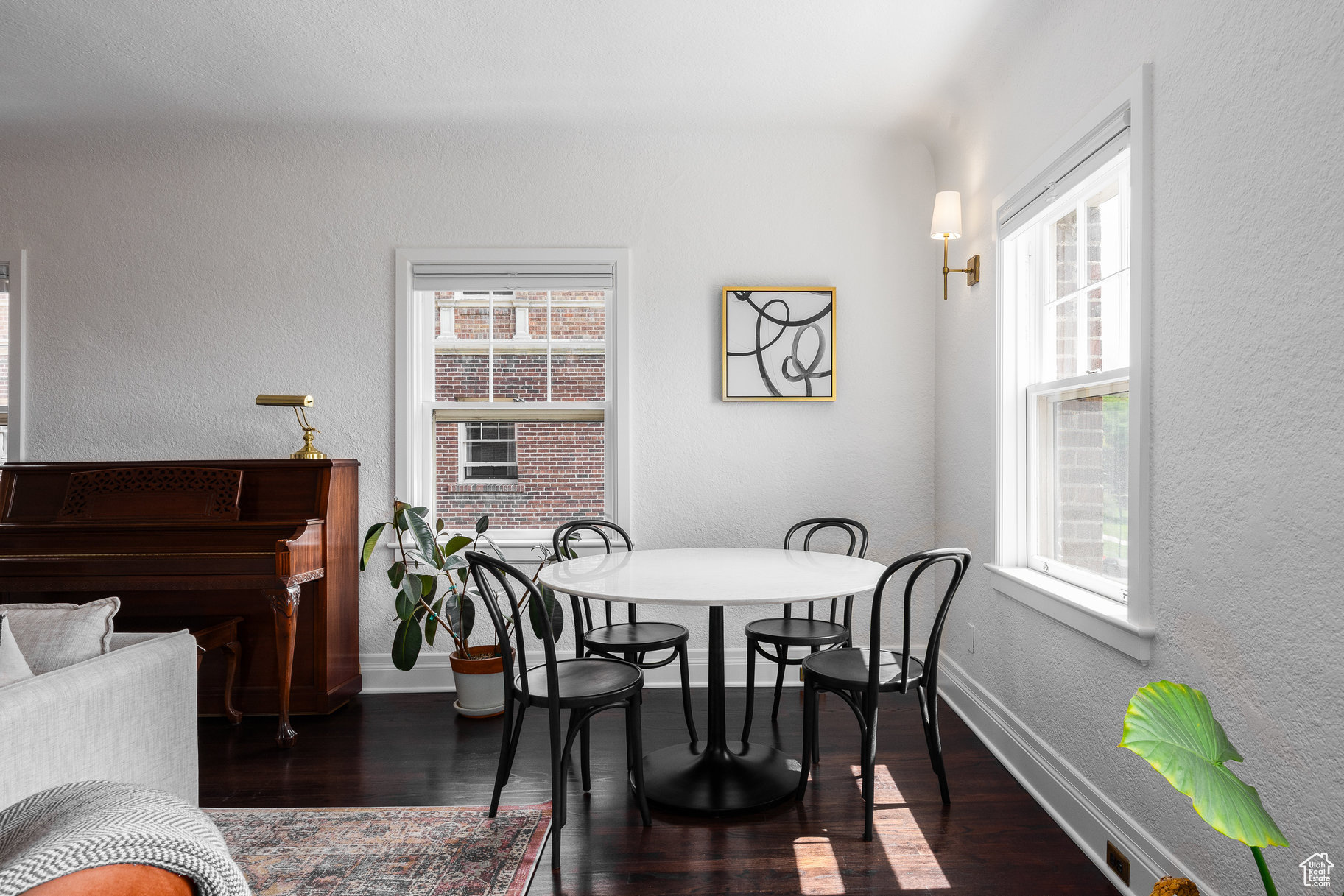 MAYFLOWER - Residential