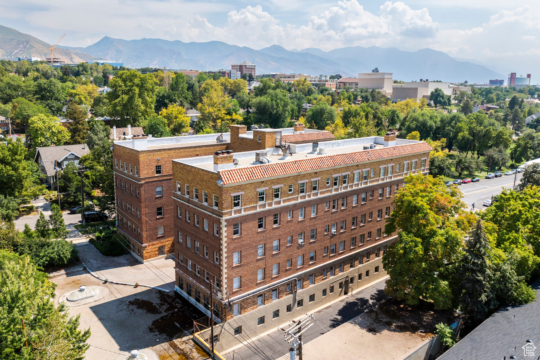 MAYFLOWER - Residential