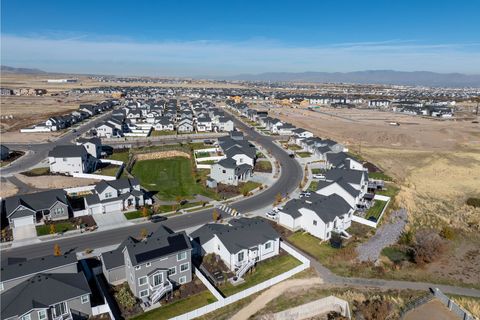 Tiny photo for 13051 S TWISTED OAK DR, Herriman, UT 84096 (MLS # 2128632)