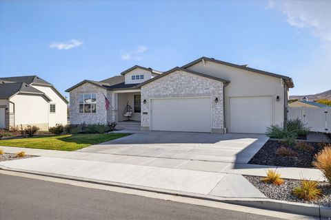Tiny photo for 13051 S TWISTED OAK DR, Herriman, UT 84096 (MLS # 2128632)