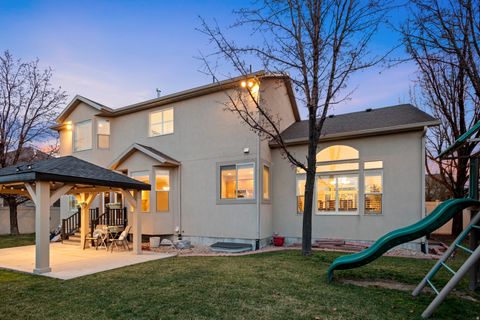 Tiny photo for 3116 W CURRENT CREEK DR S, South Jordan, UT 84095 (MLS # 2141407)