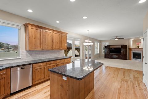 Tiny photo for 3116 W CURRENT CREEK DR S, South Jordan, UT 84095 (MLS # 2141407)