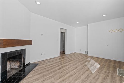 Tiny photo for 889 N 900 W, Salt Lake City, UT 84116 (MLS # 2120335)