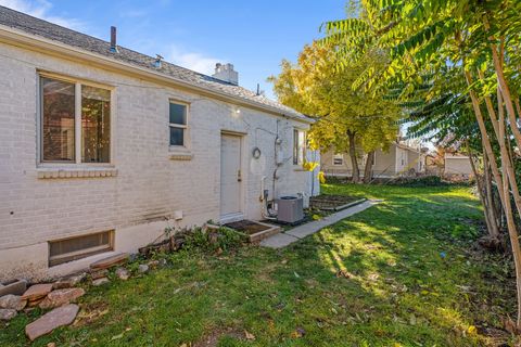 Tiny photo for 889 N 900 W, Salt Lake City, UT 84116 (MLS # 2120335)