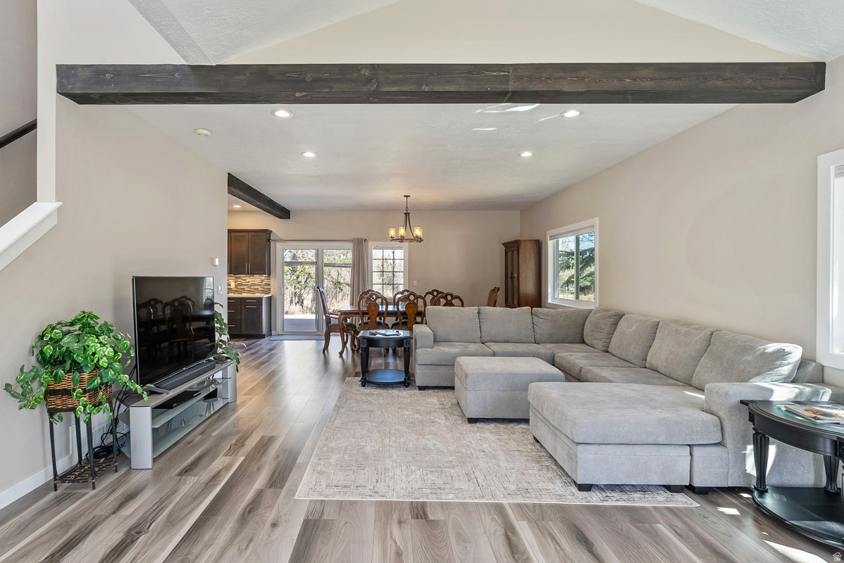 SNYDERS MILL SUBDIVISION - Residential