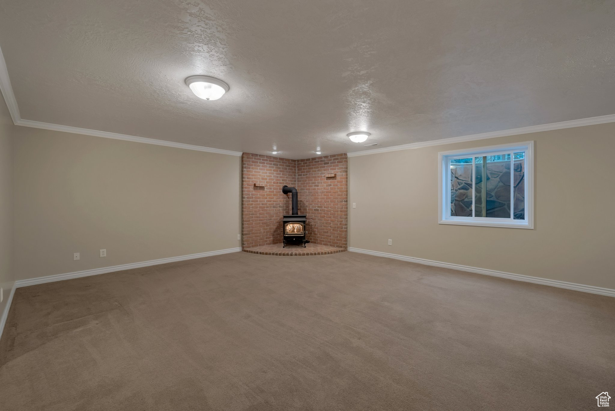DRY CREEK ESTATES - Residential