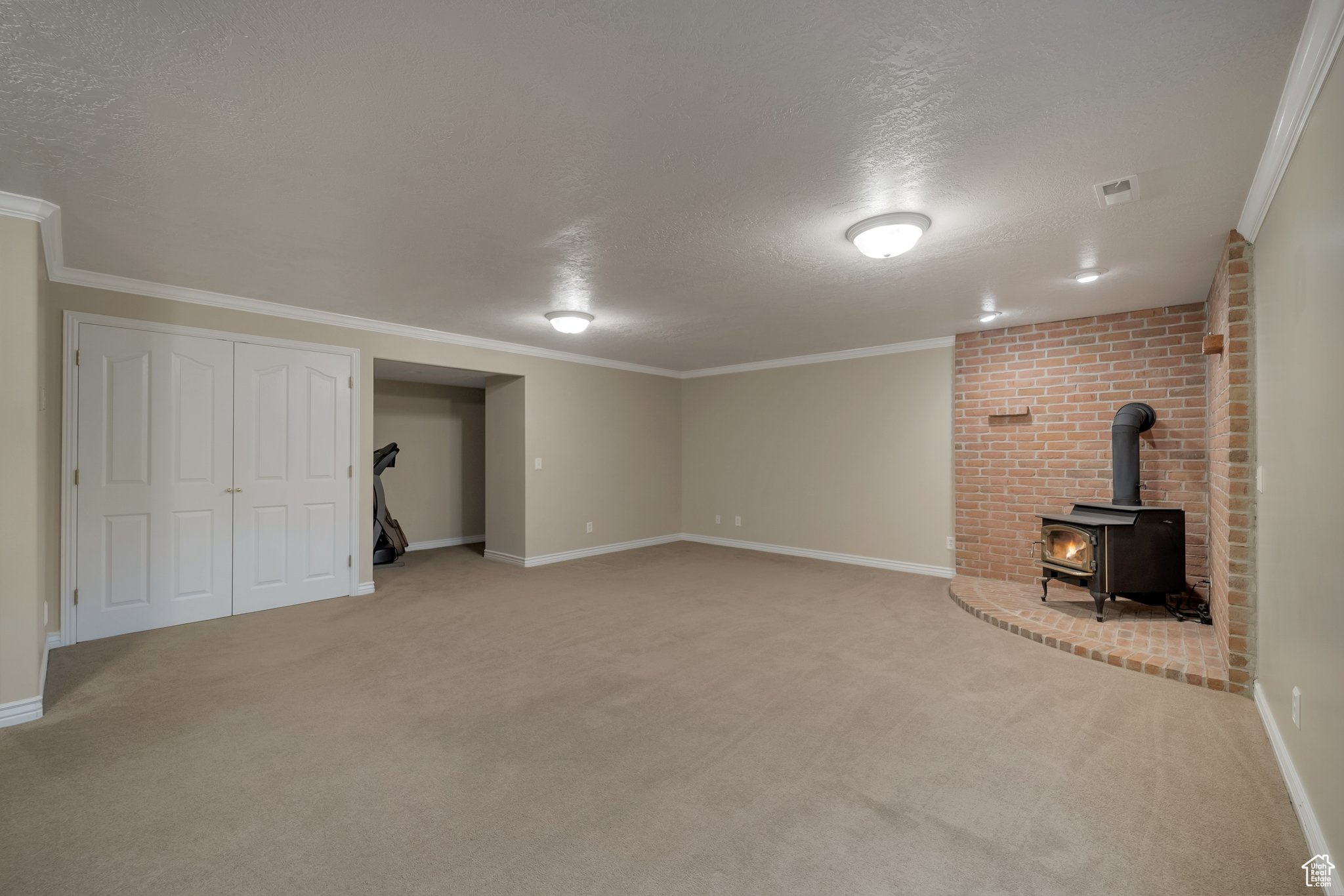 DRY CREEK ESTATES - Residential