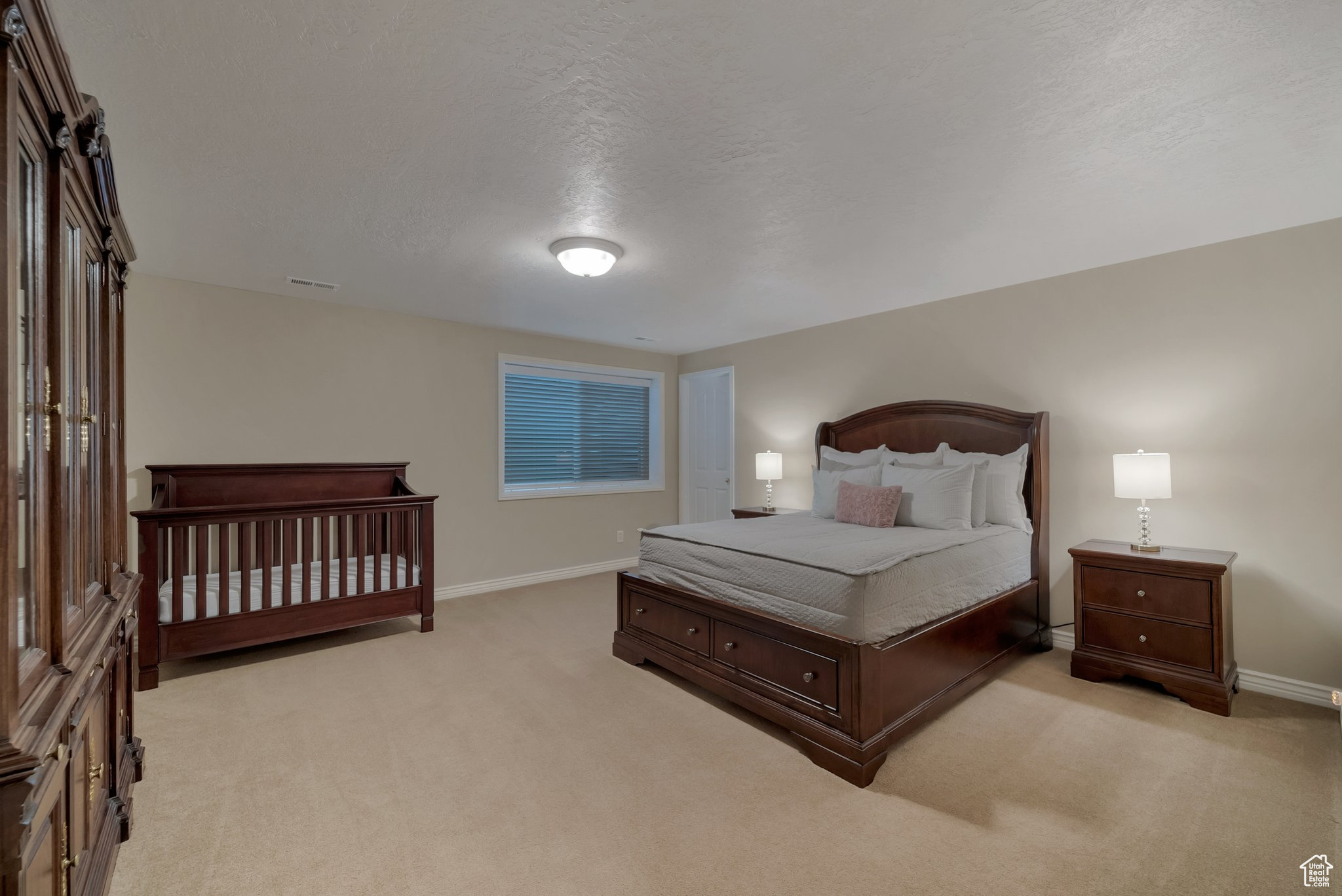 DRY CREEK ESTATES - Residential