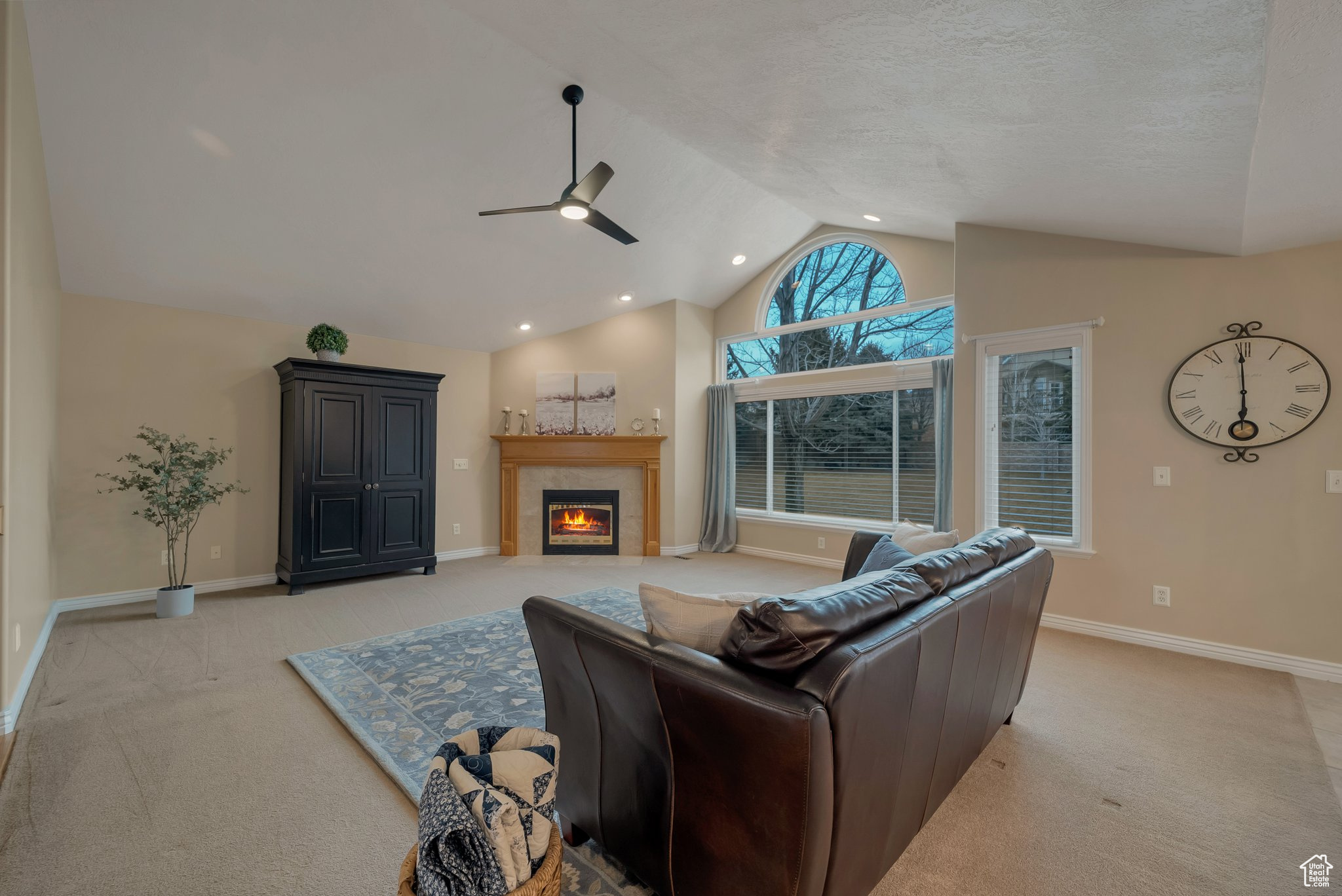 DRY CREEK ESTATES - Residential