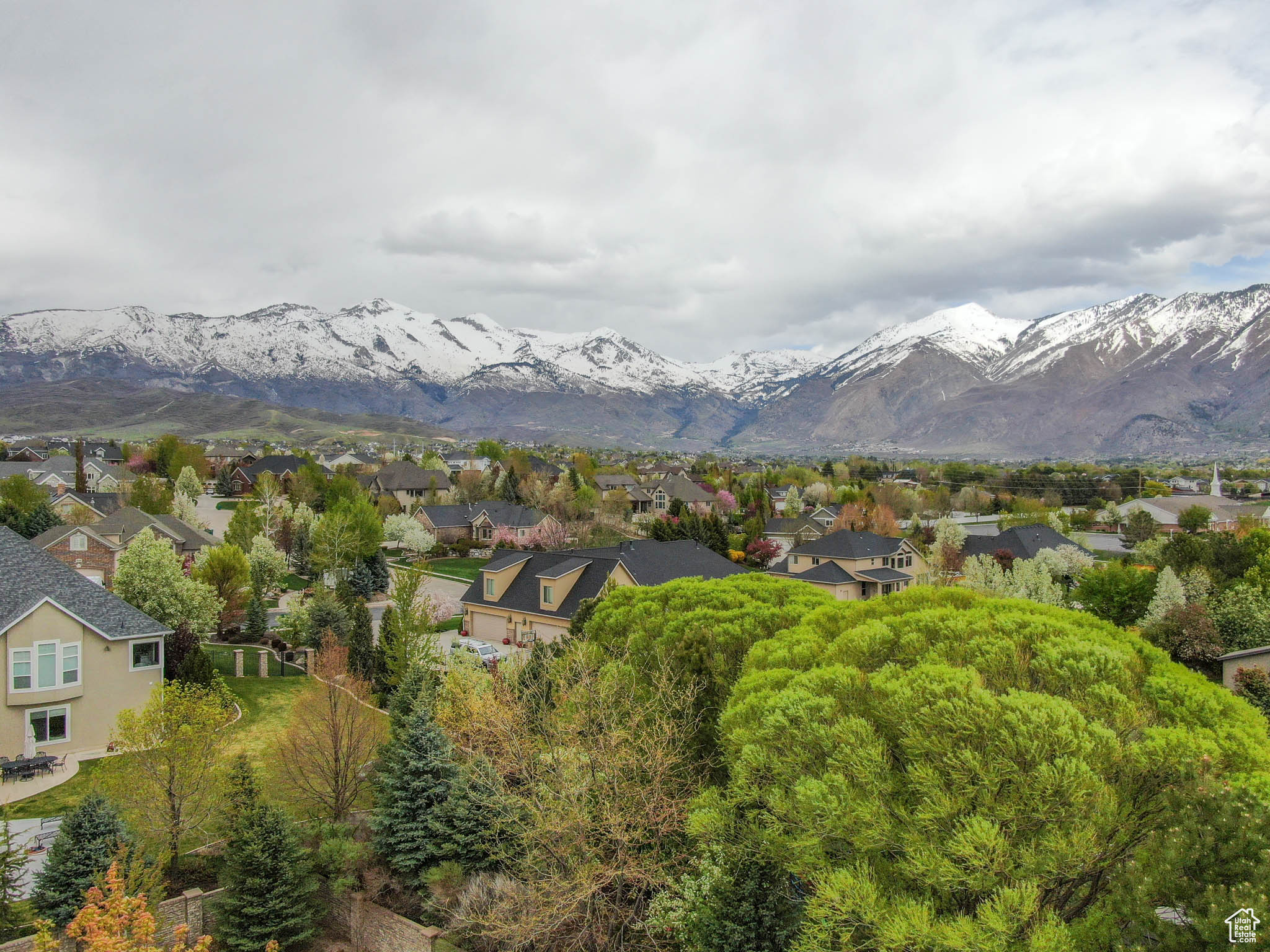 DRY CREEK ESTATES - Residential