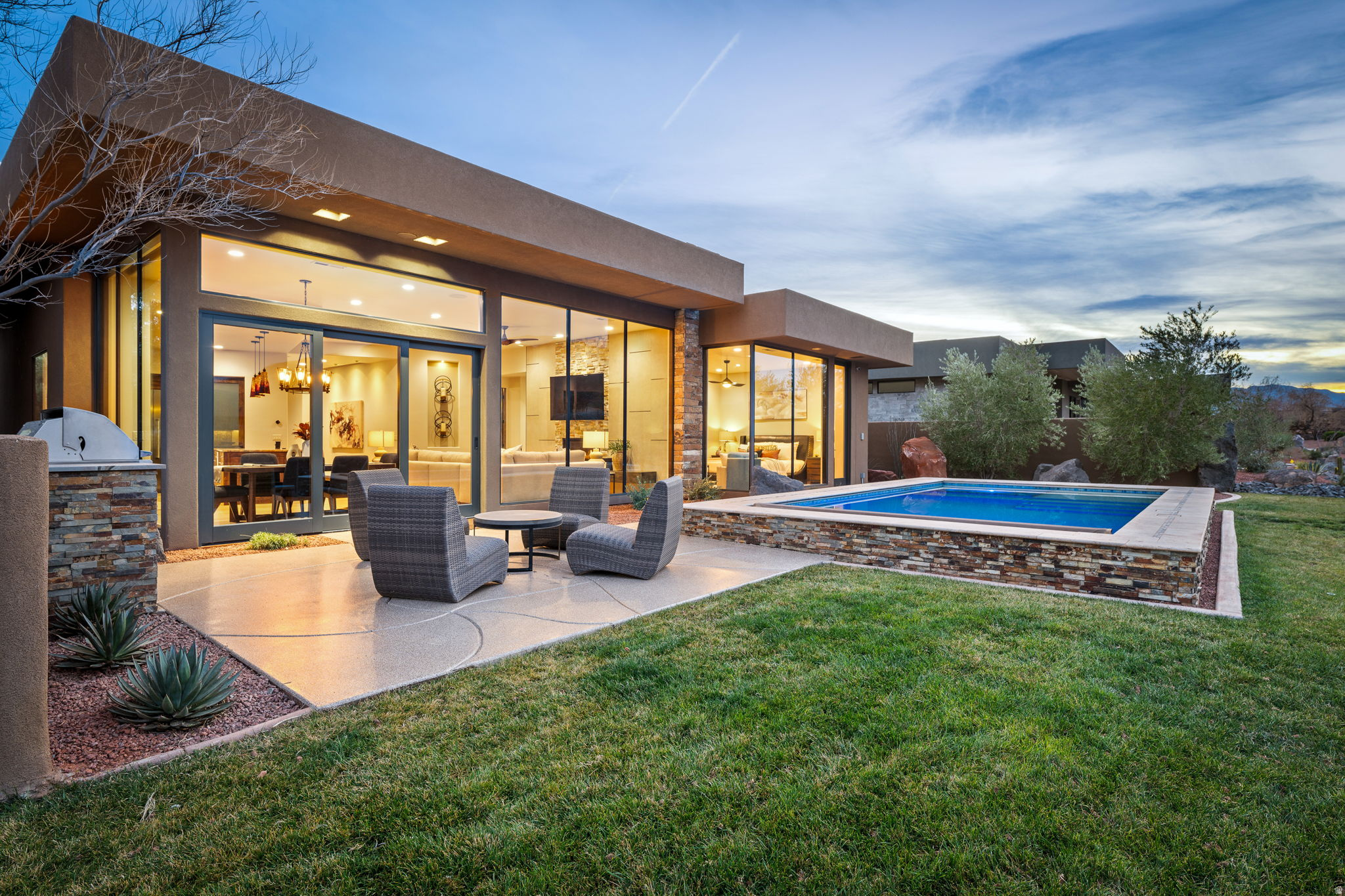 THE RESERVE AT ENTRADA - Residential