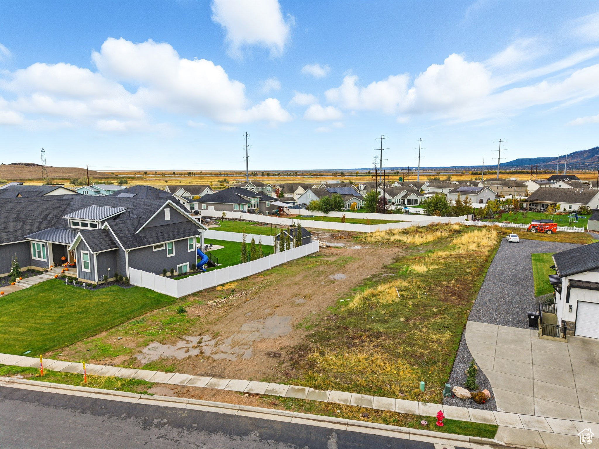 MOUNTAIN VIEW ESTATES - Land