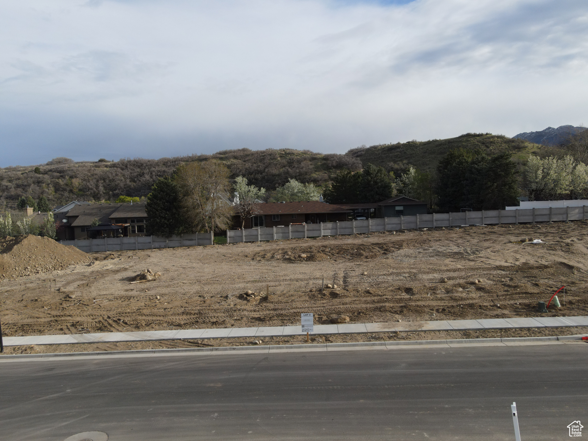 2993 E Bonnie Lynn Ln #3, Sandy, Utah image 4