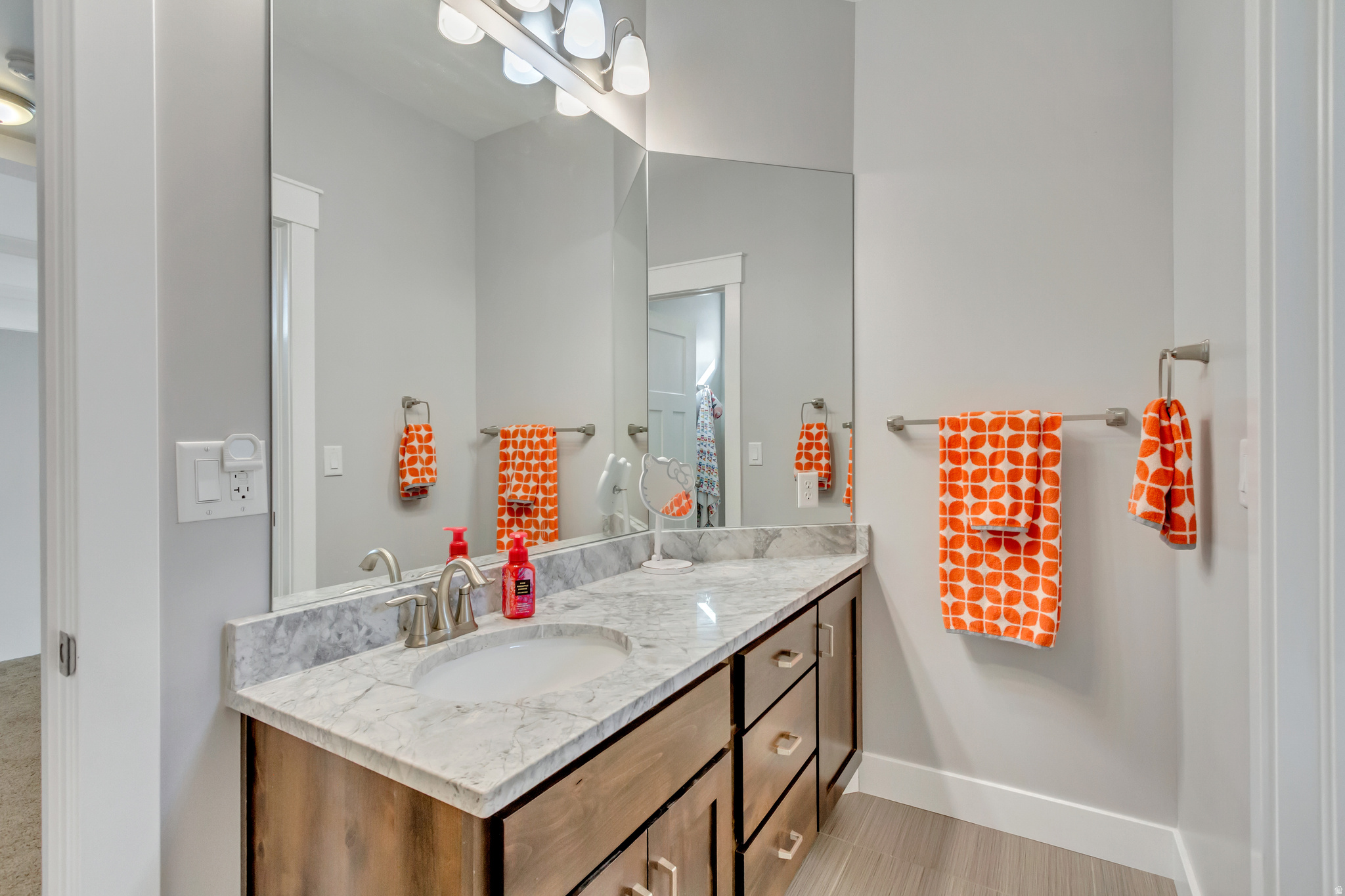 HUGHES ESTATES - Residential