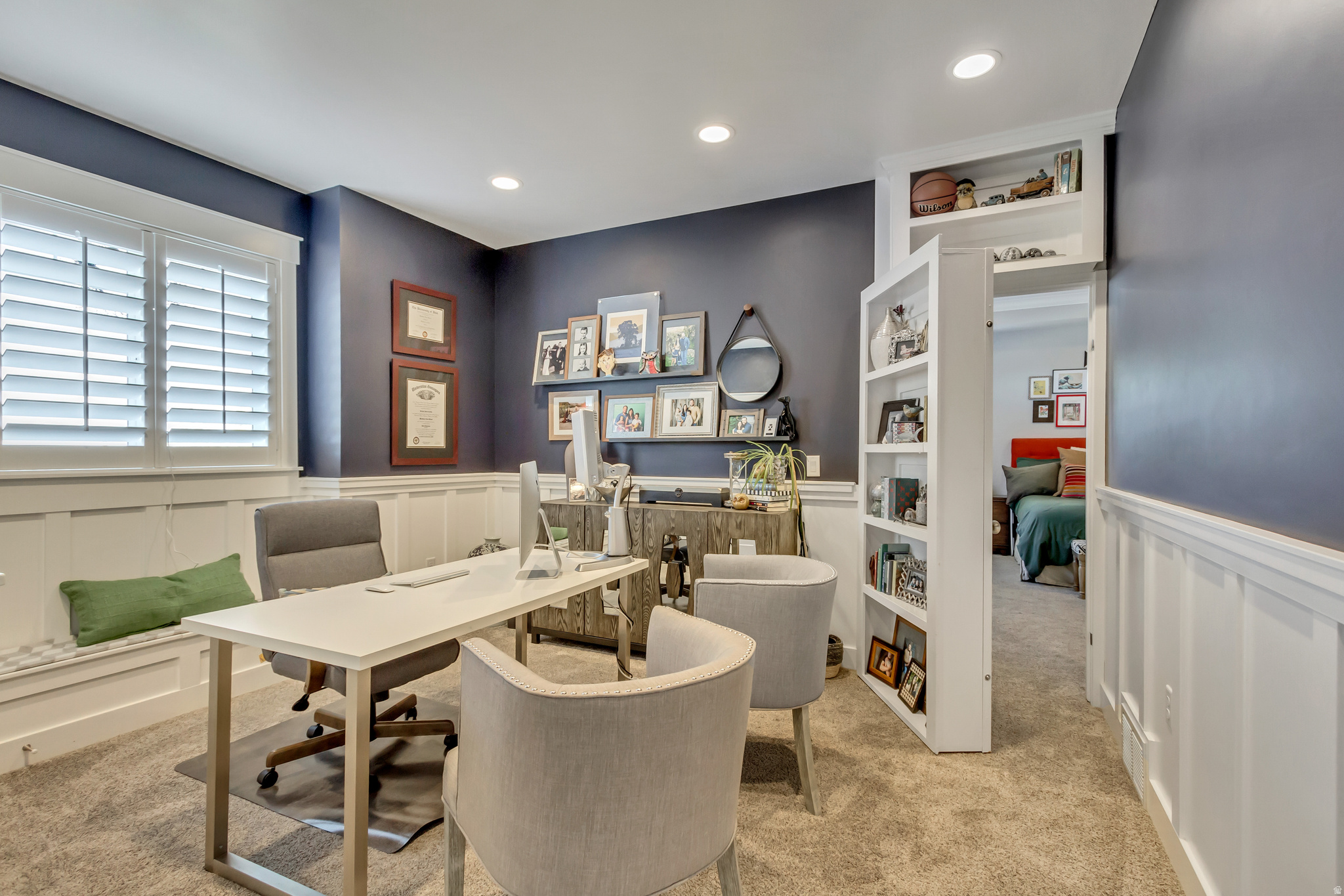 HUGHES ESTATES - Residential