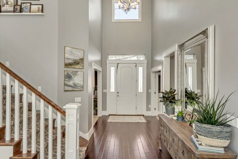Tiny photo for 467 E ISLAND VIEW CIR N, Farmington, UT 84025 (MLS # 2152347)